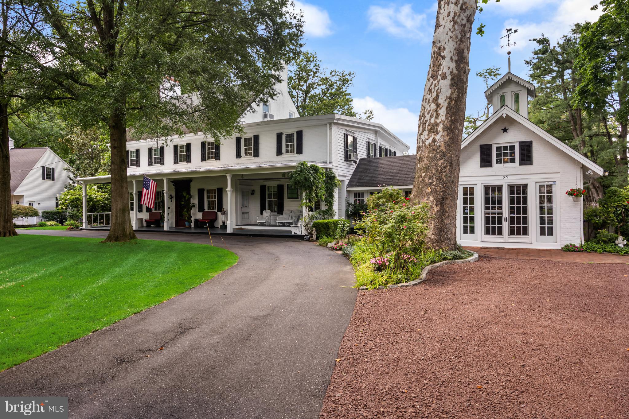 55 MECRAY LANE