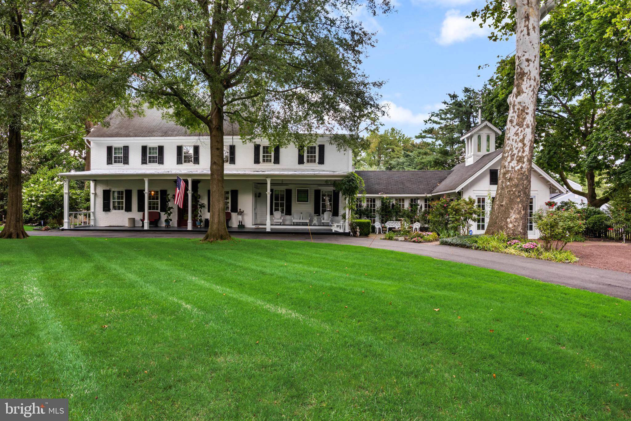 55 MECRAY LANE