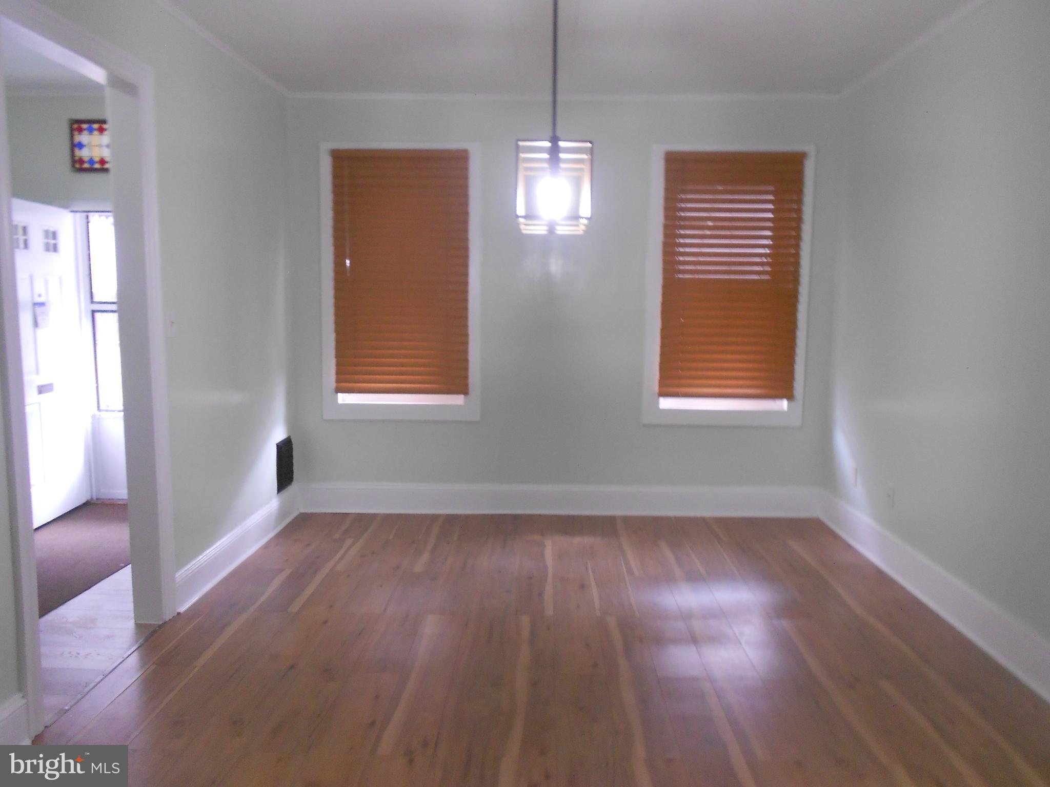 POTTSVILLE - Residential