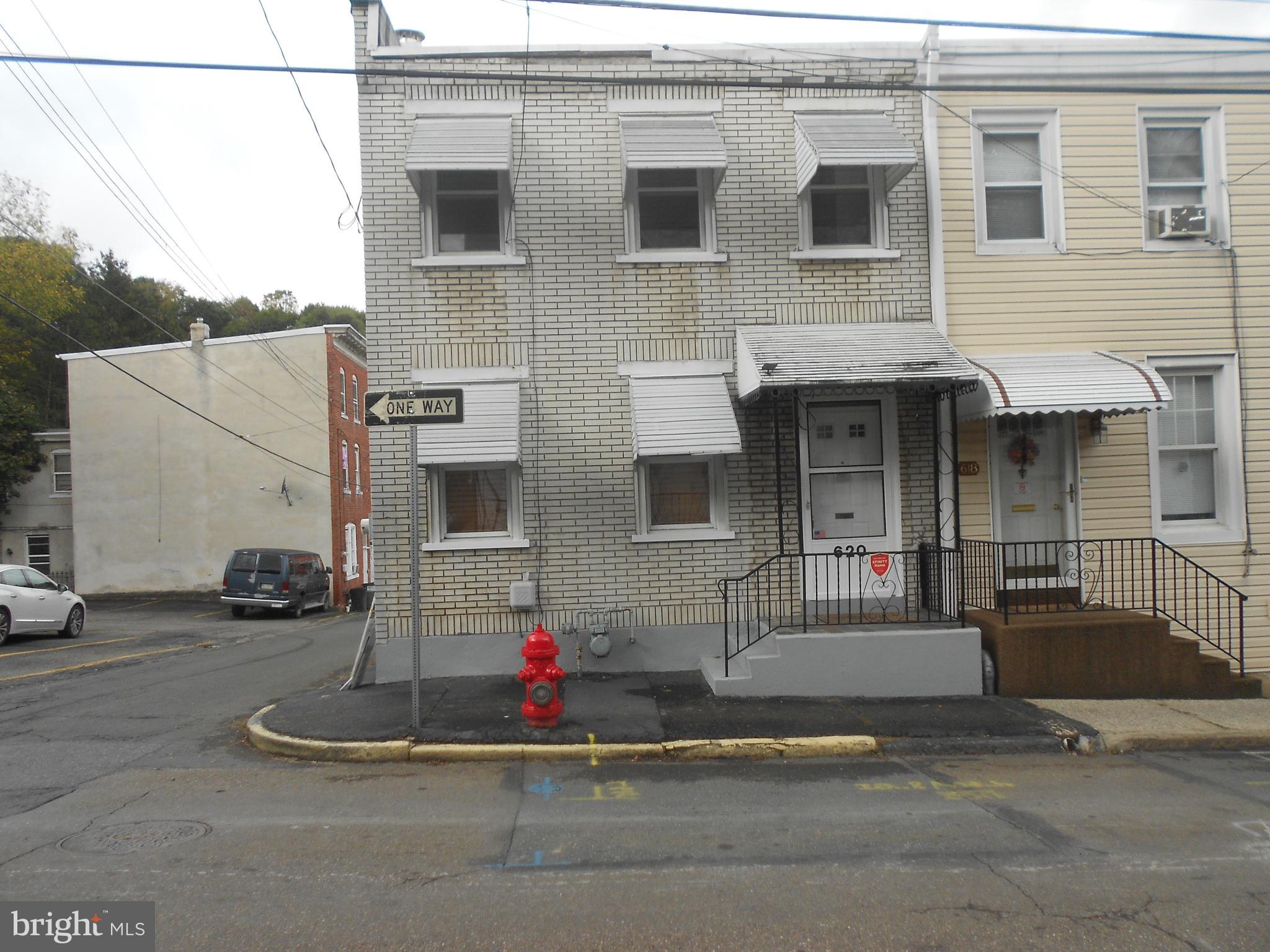 POTTSVILLE - Residential