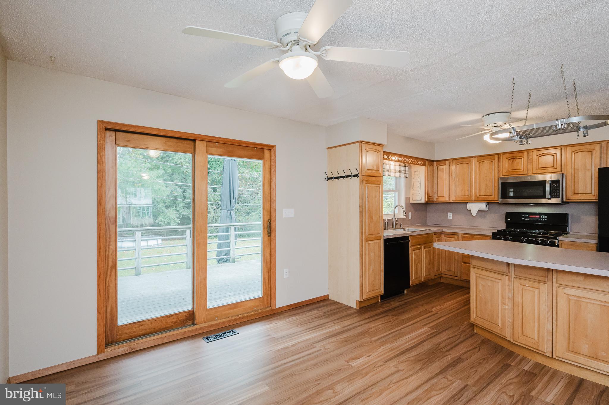 EDGEWOOD MEADOWS - Residential