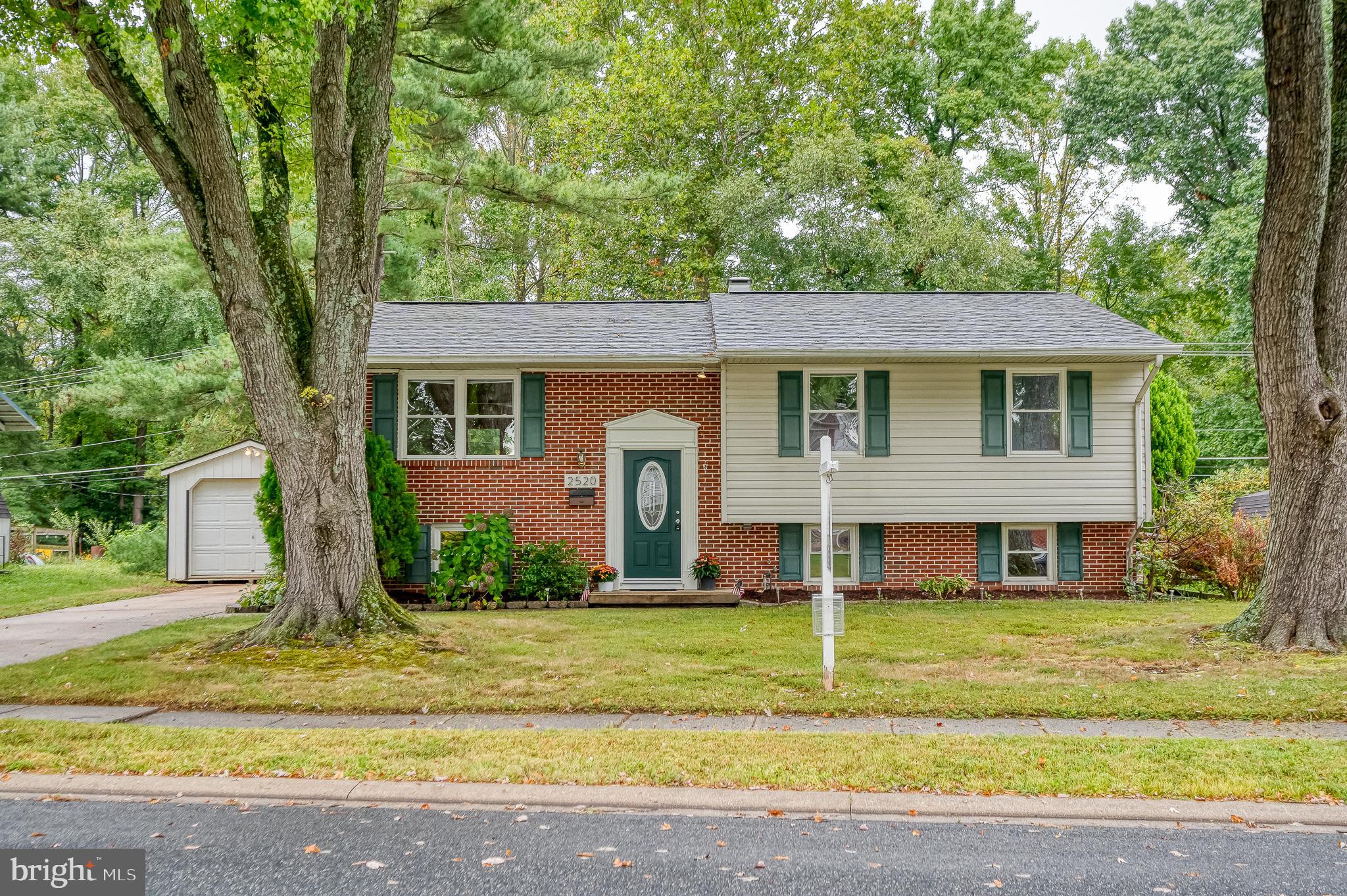 EDGEWOOD MEADOWS - Residential