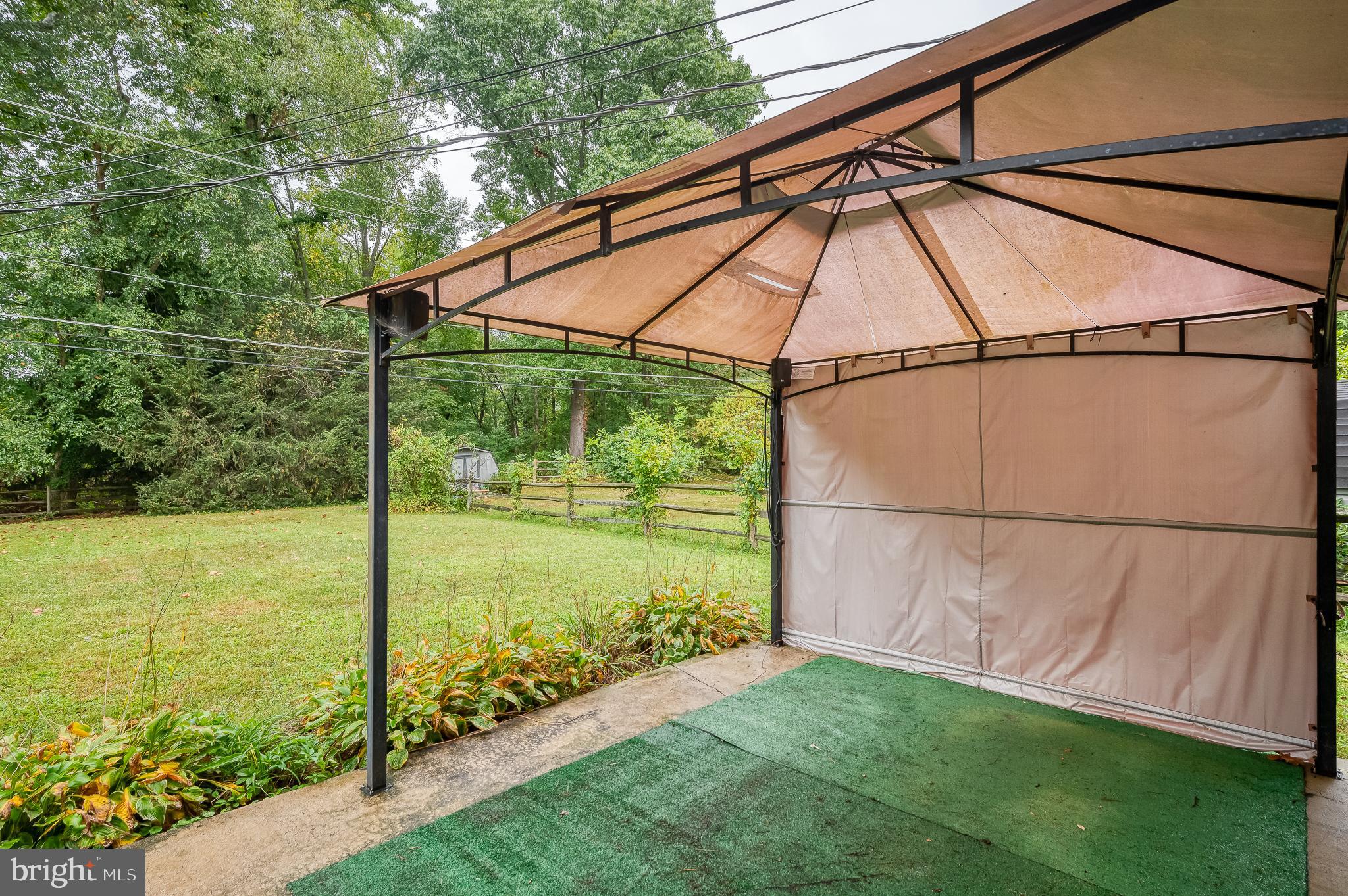 EDGEWOOD MEADOWS - Residential