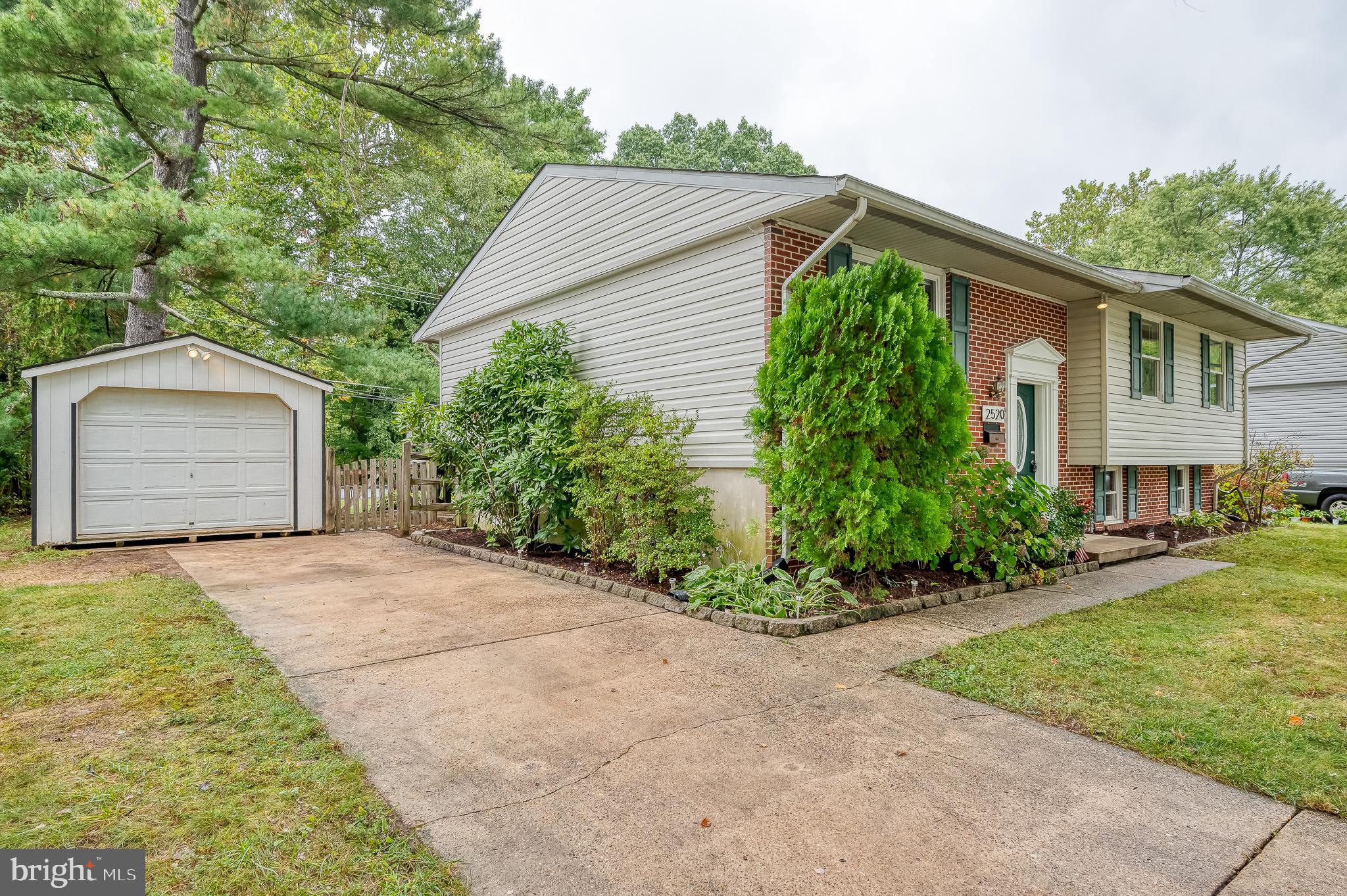 EDGEWOOD MEADOWS - Residential