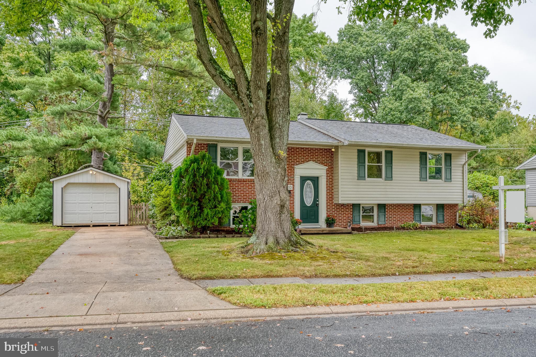 EDGEWOOD MEADOWS - Residential