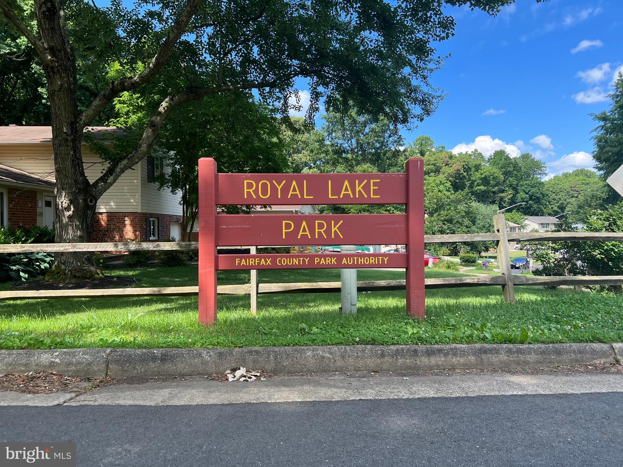KINGS PARK WEST - Residential