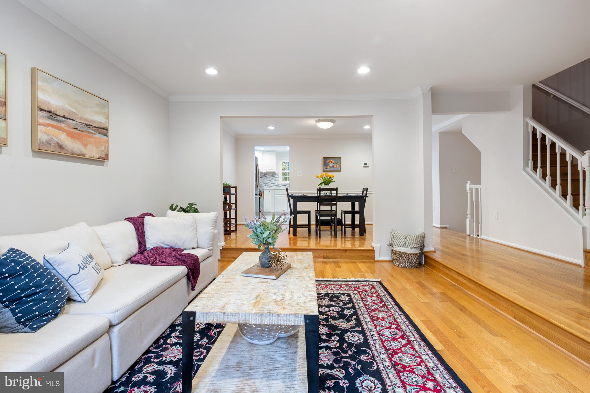 BURKE CENTRE - Residential