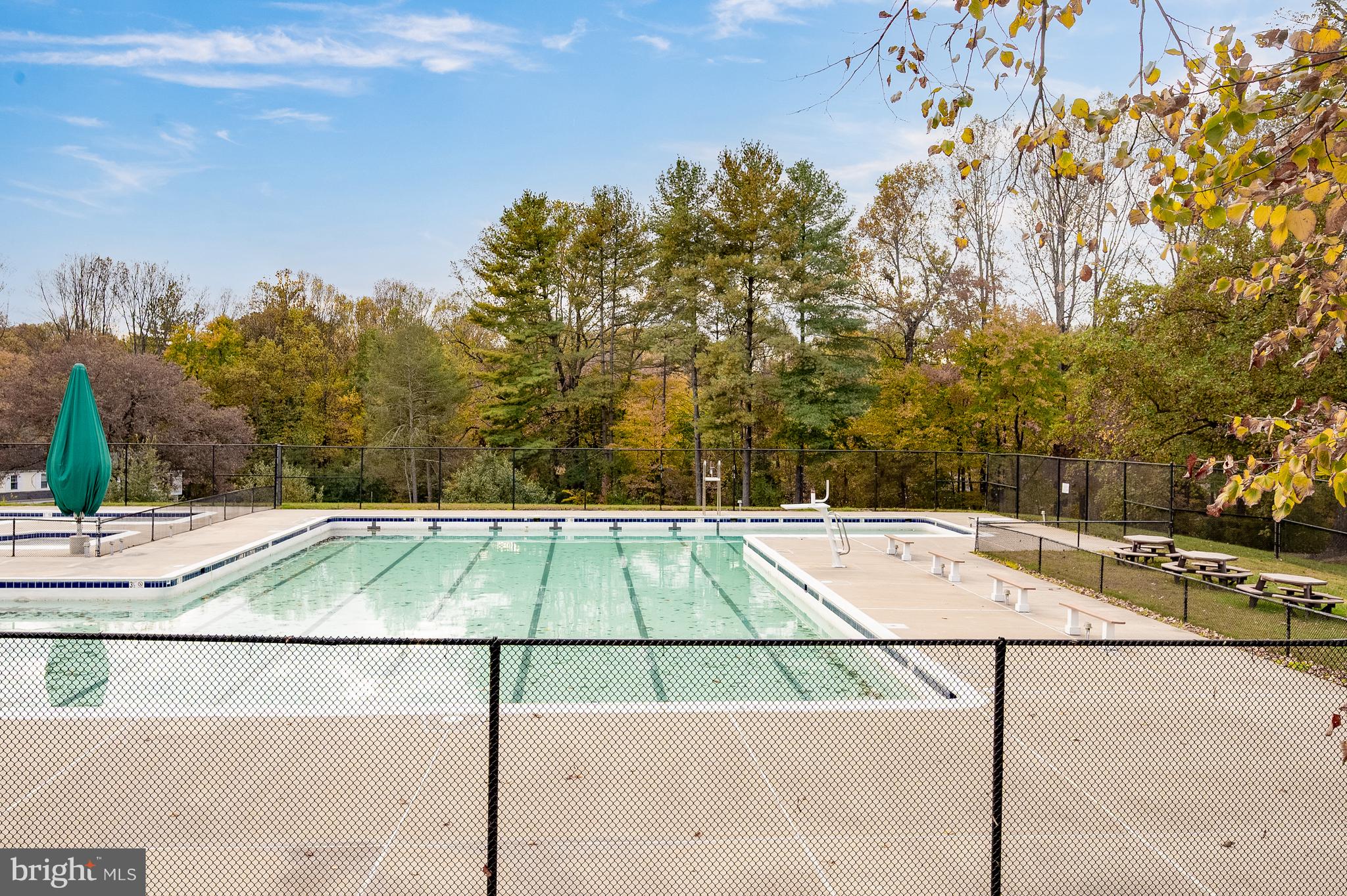 BURKE CENTRE - Residential