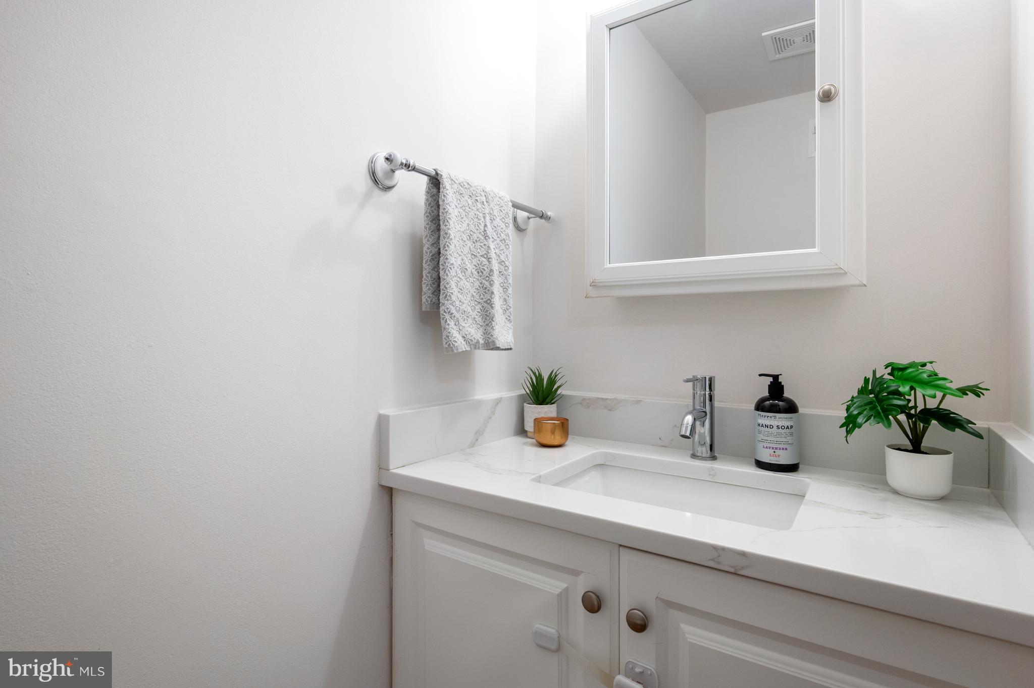 BURKE CENTRE - Residential