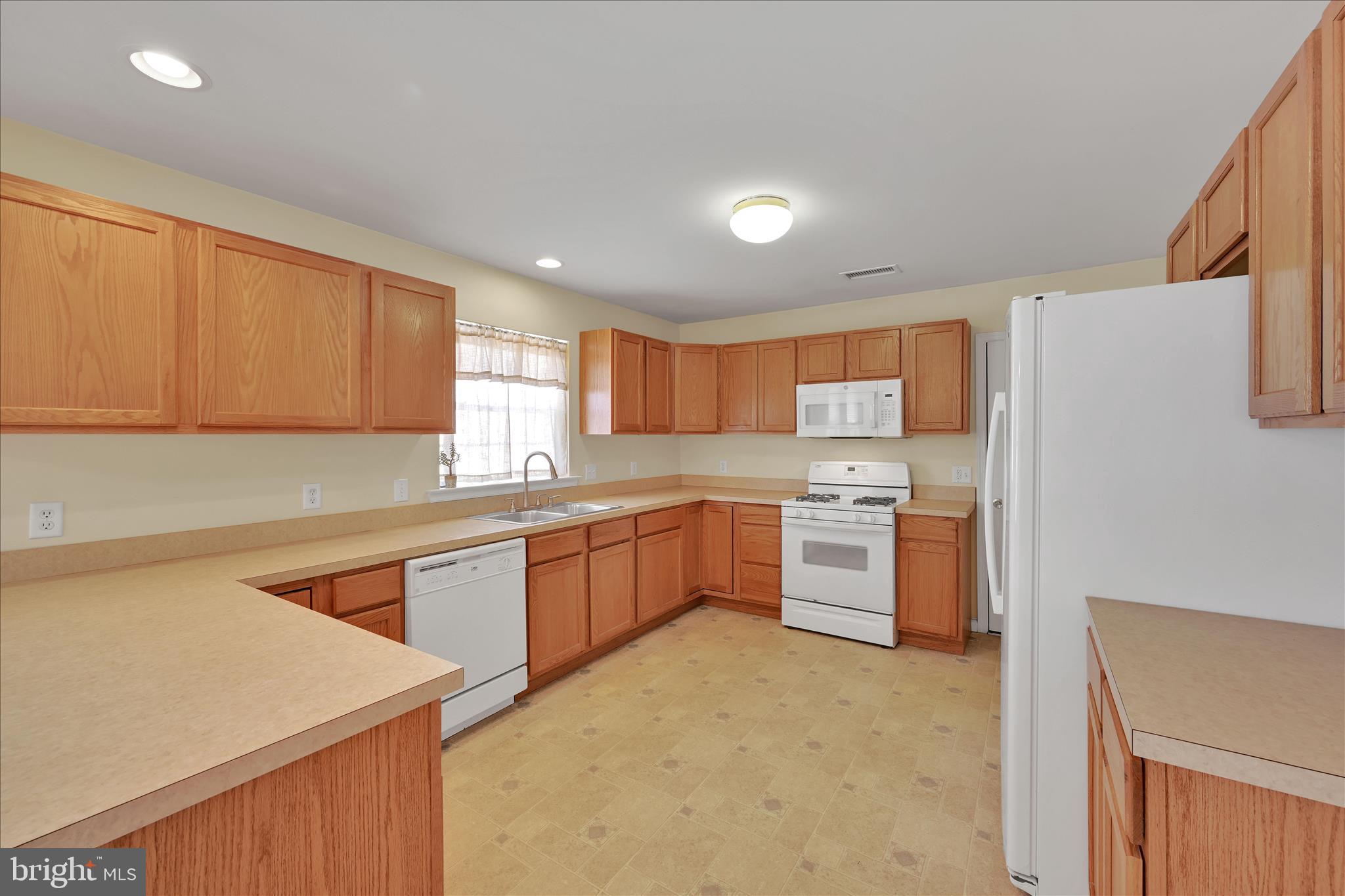 MANATAWNY VILLAGE - Residential