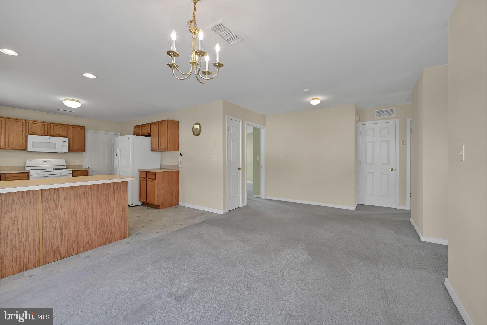 MANATAWNY VILLAGE - Residential