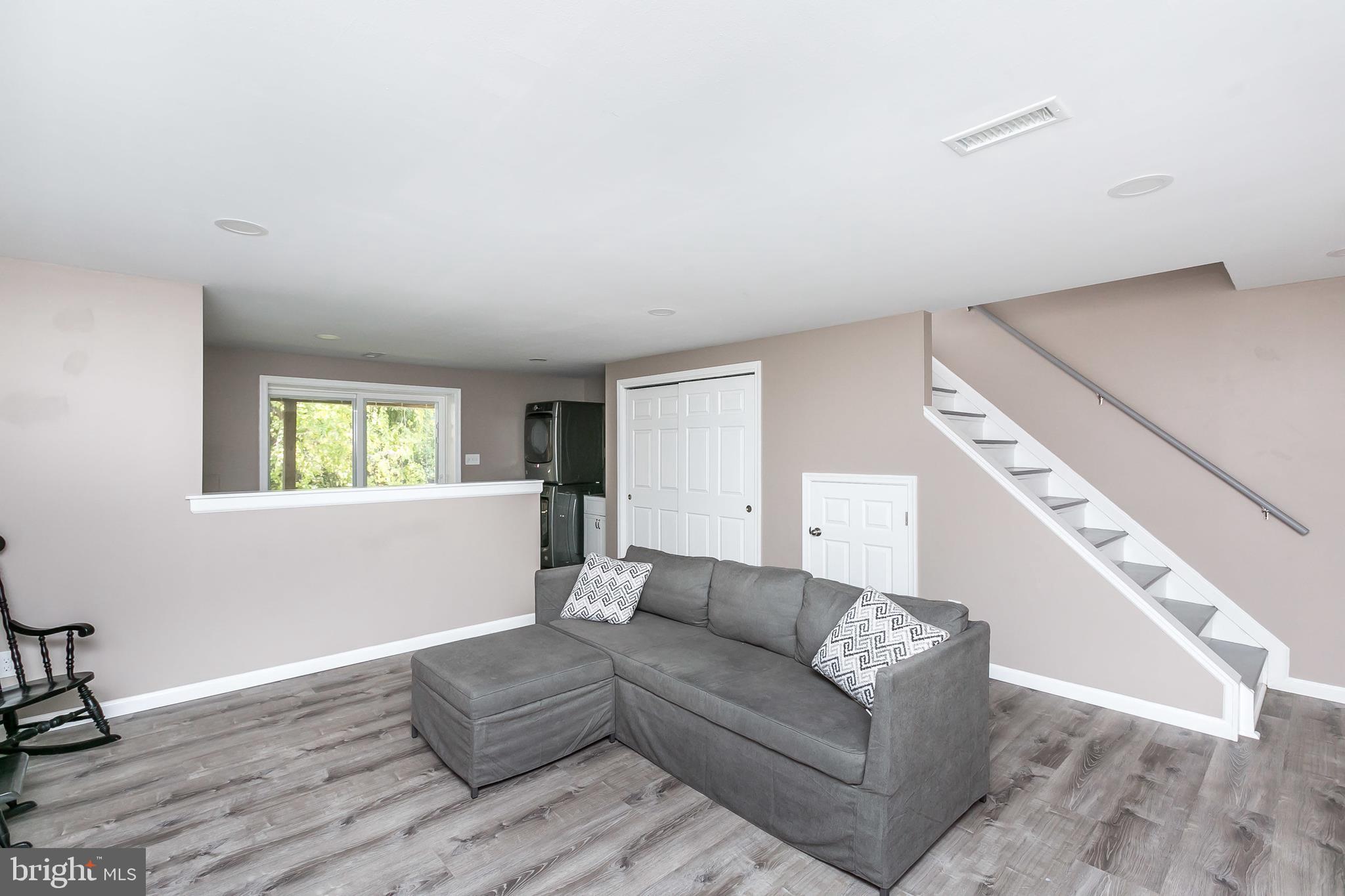 OAKHURST - Residential