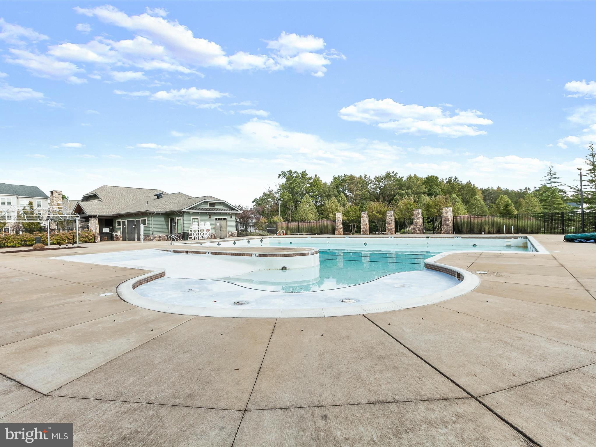 TANYARD COVE NORTH - Residential