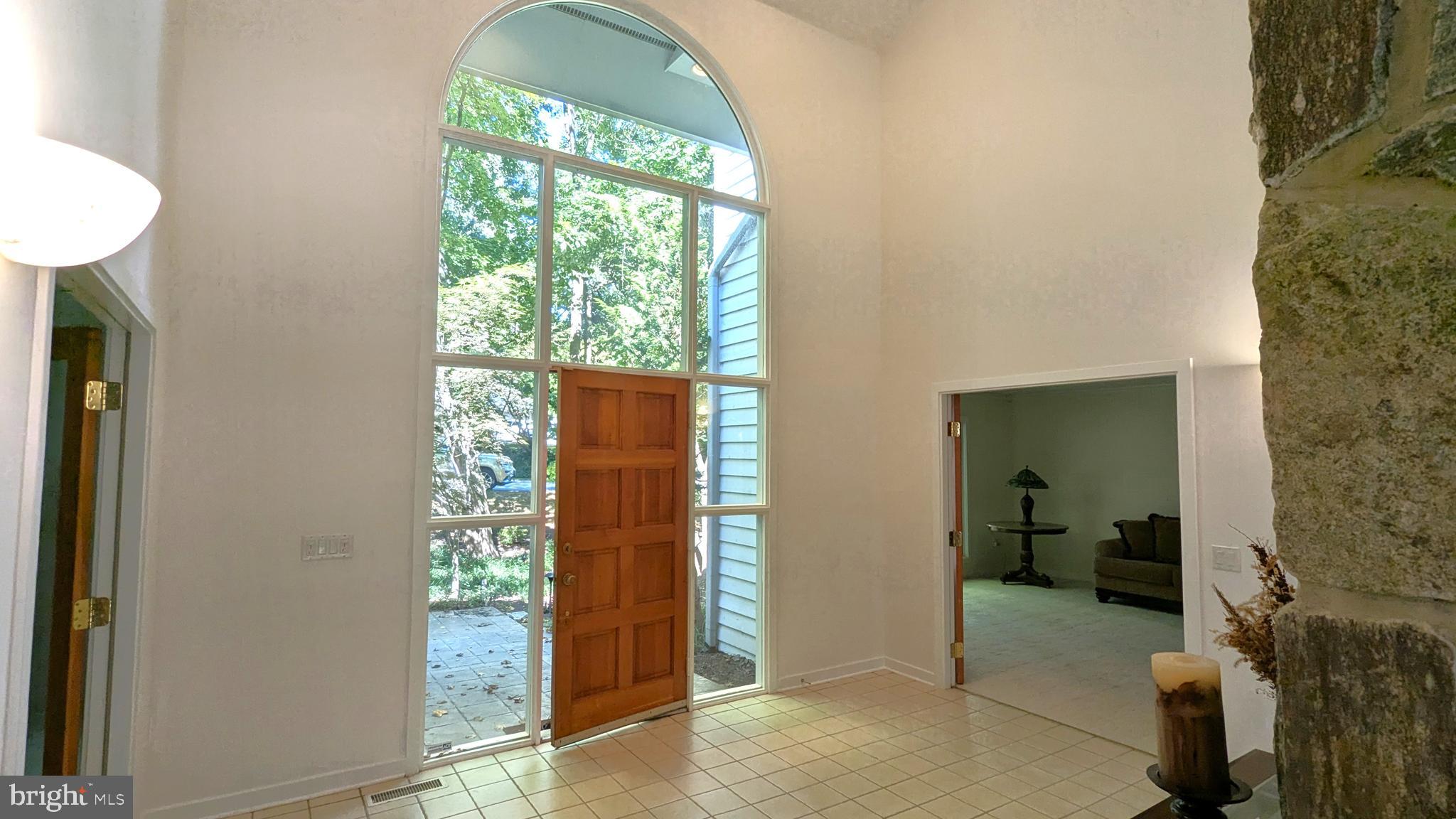 RESTON - Residential