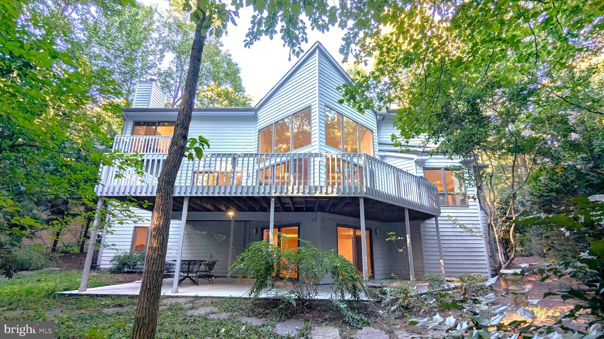 RESTON - Residential