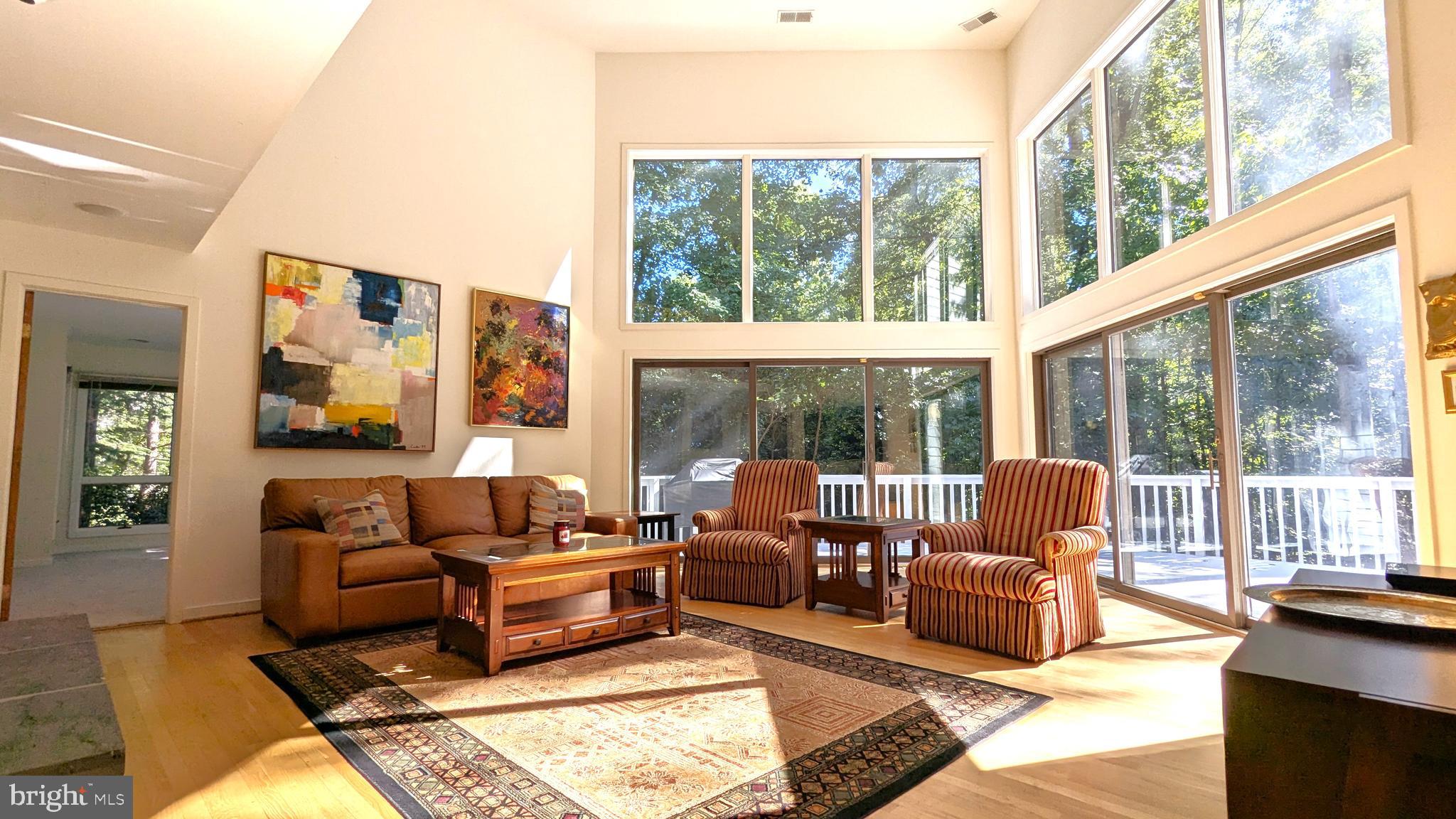 RESTON - Residential