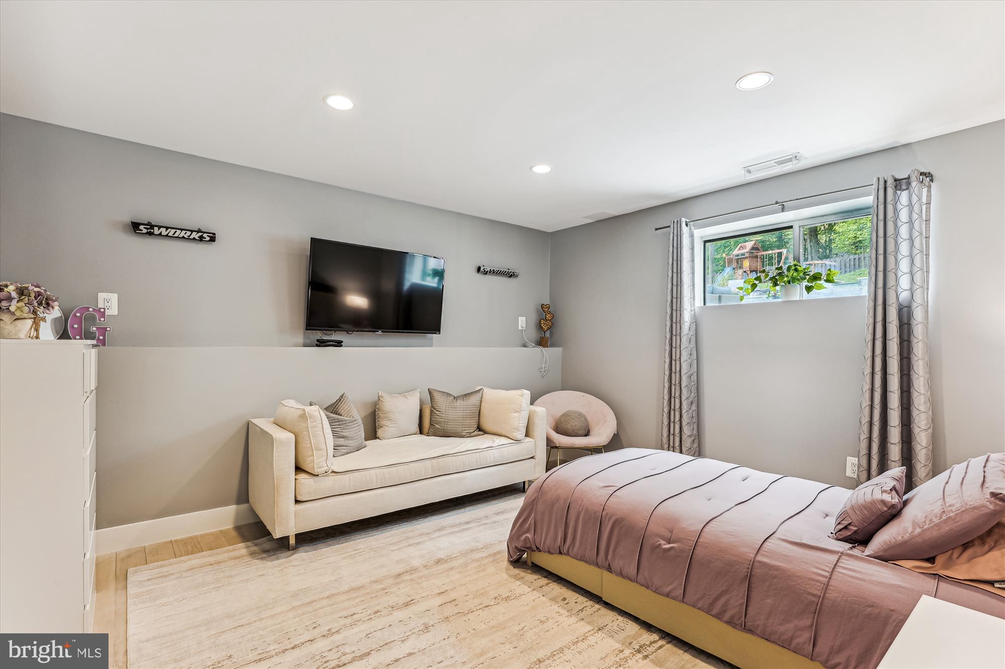 MOORE HILL ESTATES - Residential