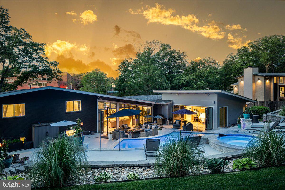 MOORE HILL ESTATES - Residential