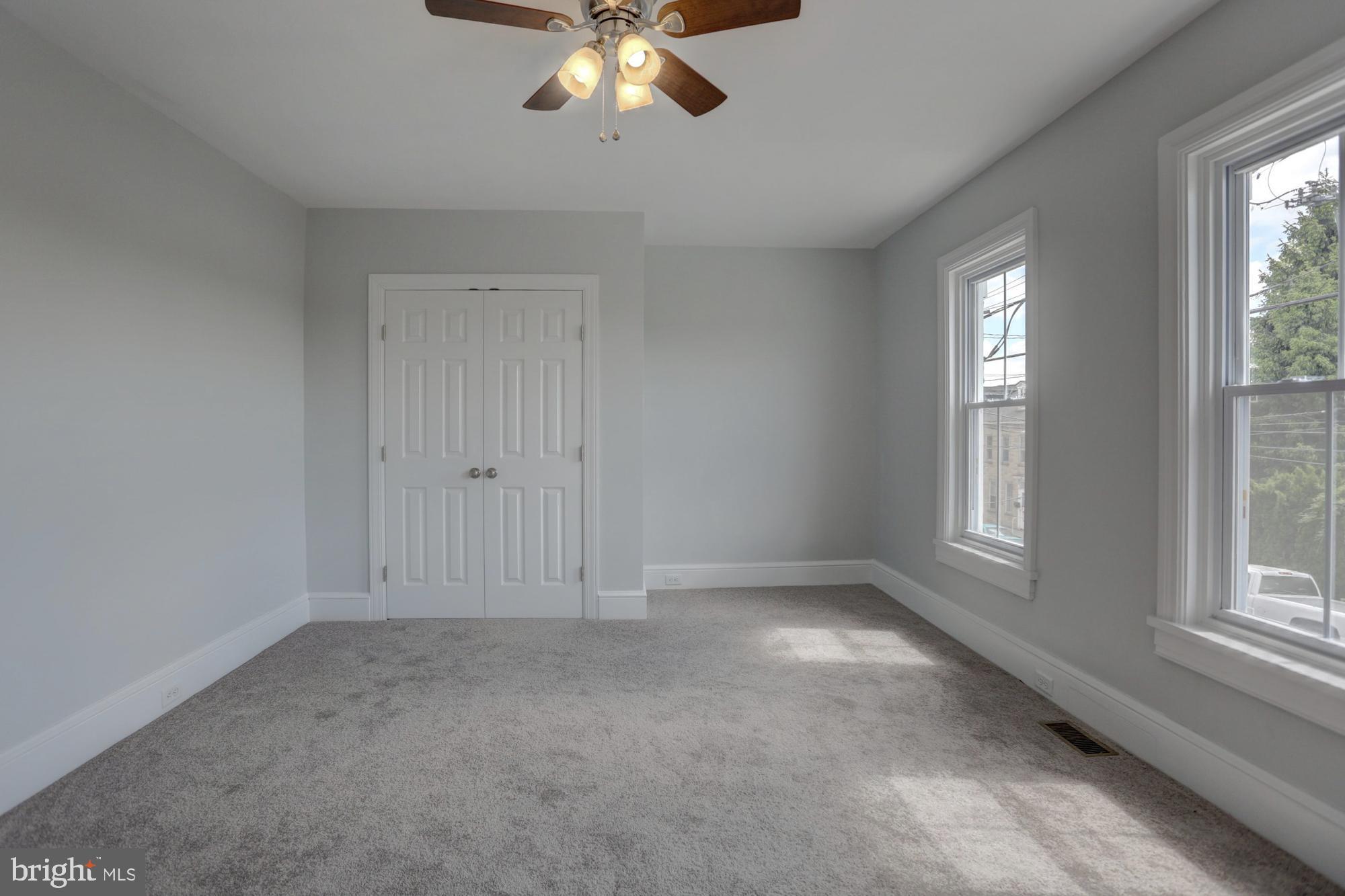 COLUMBIA - Residential