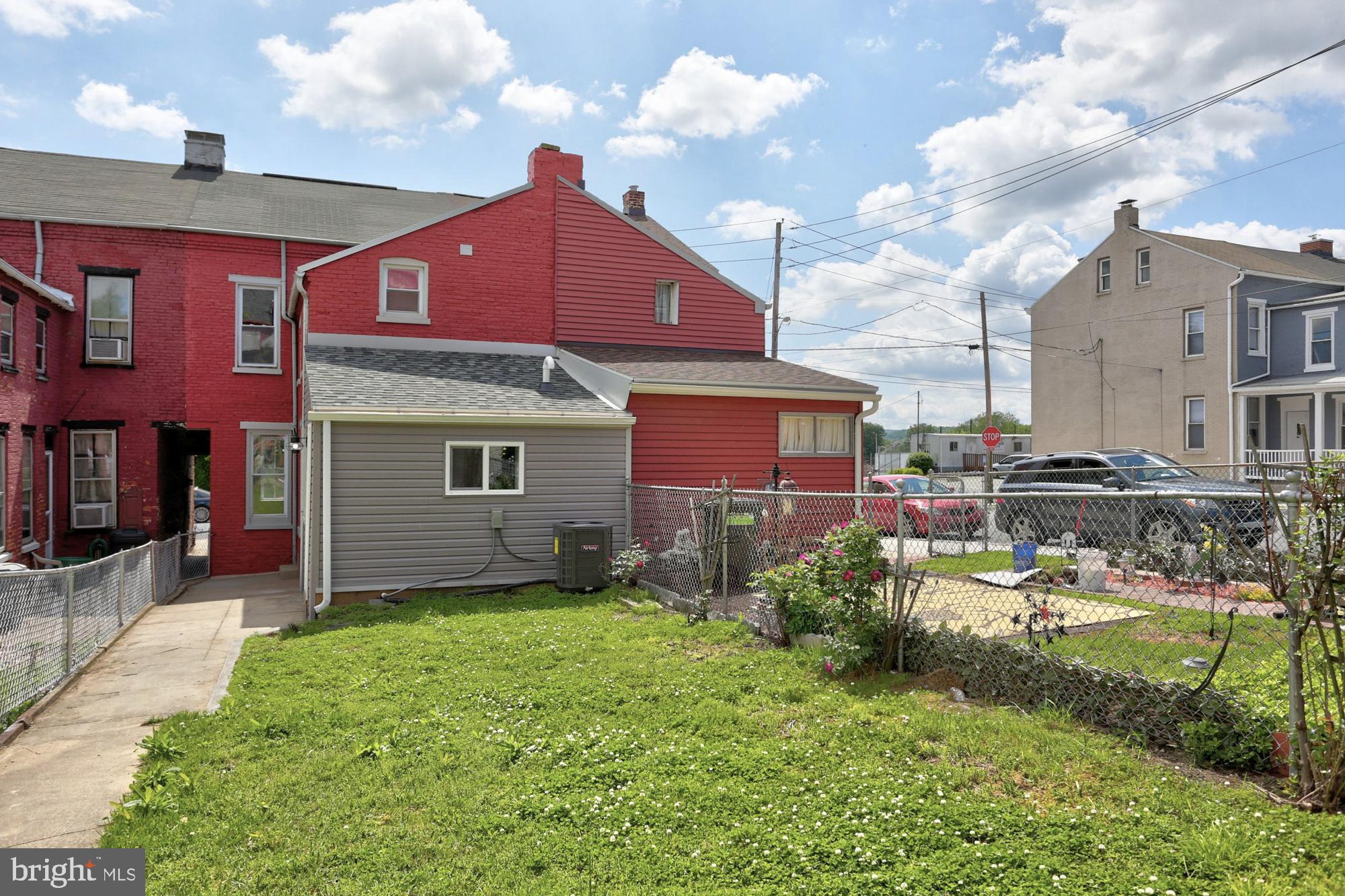 COLUMBIA - Residential