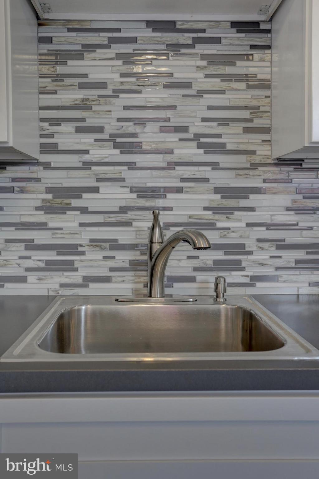 COLUMBIA - Residential