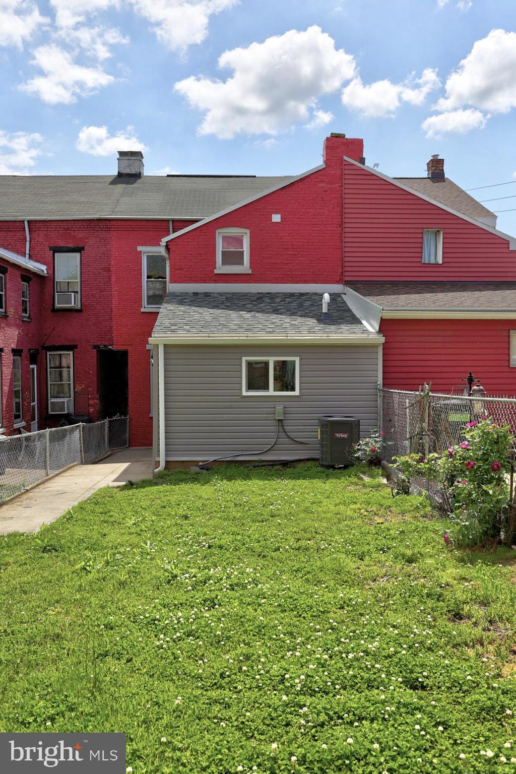 COLUMBIA - Residential