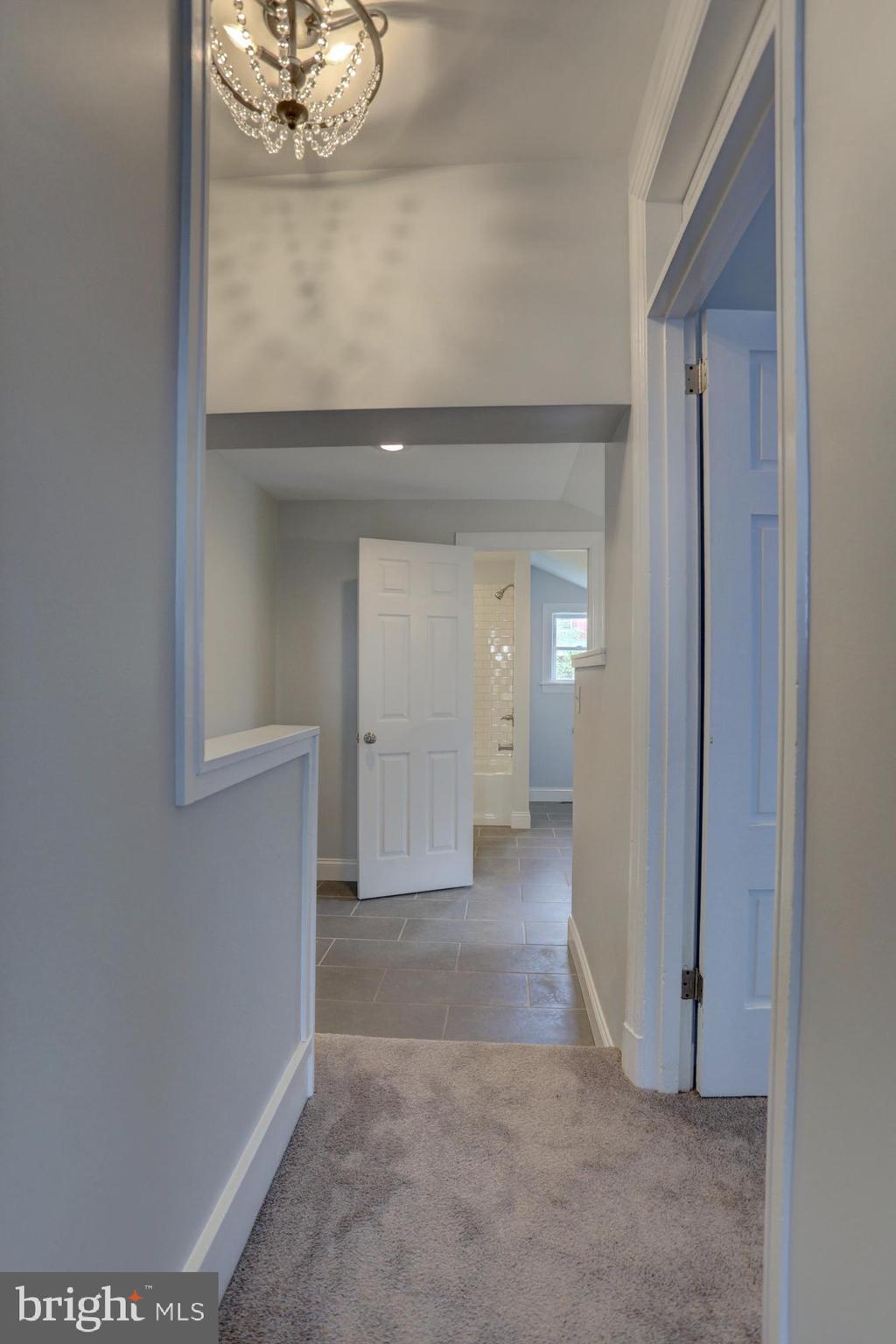 COLUMBIA - Residential