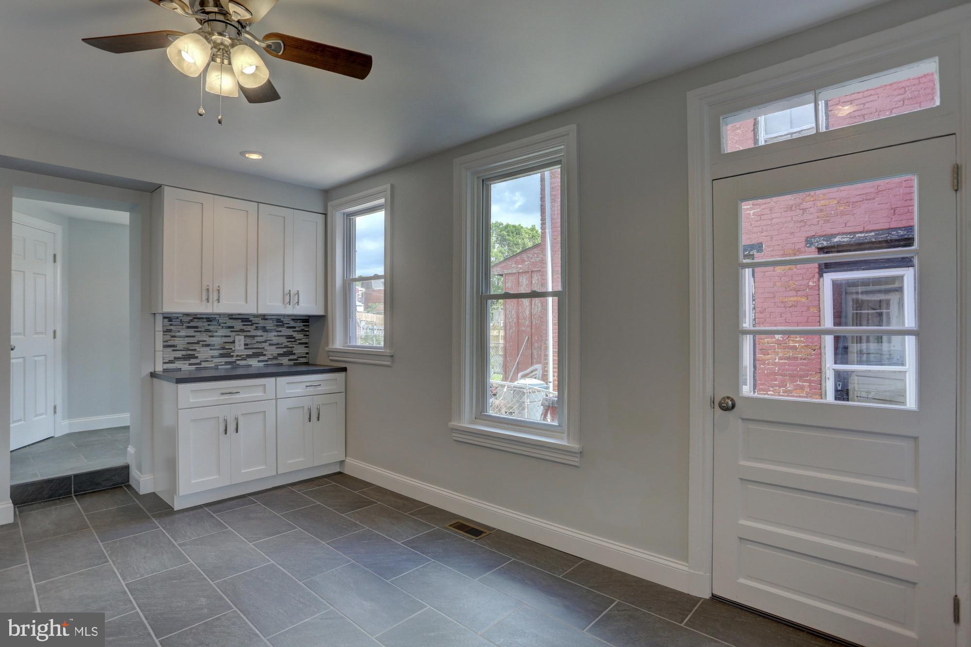 COLUMBIA - Residential