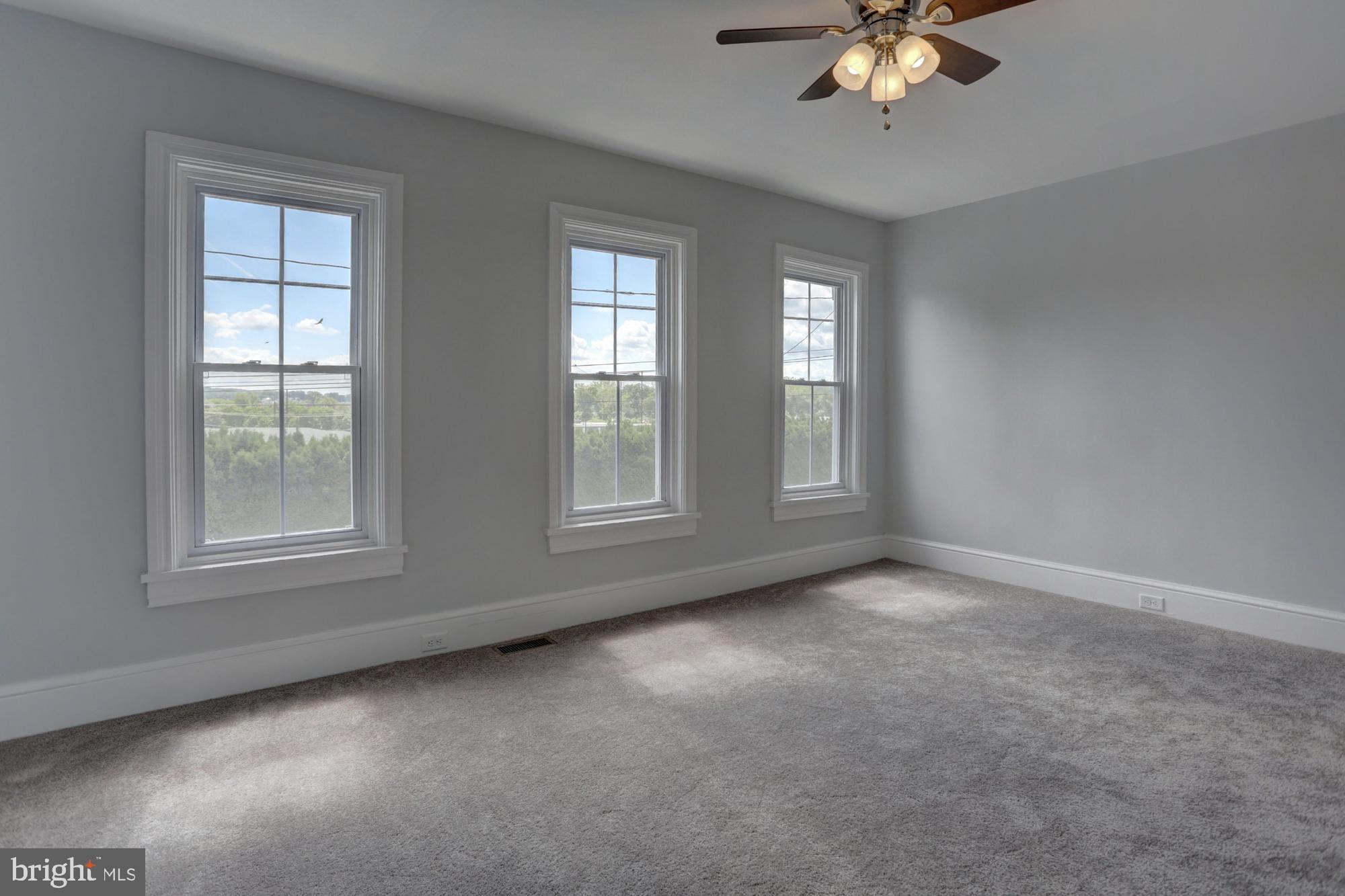 COLUMBIA - Residential