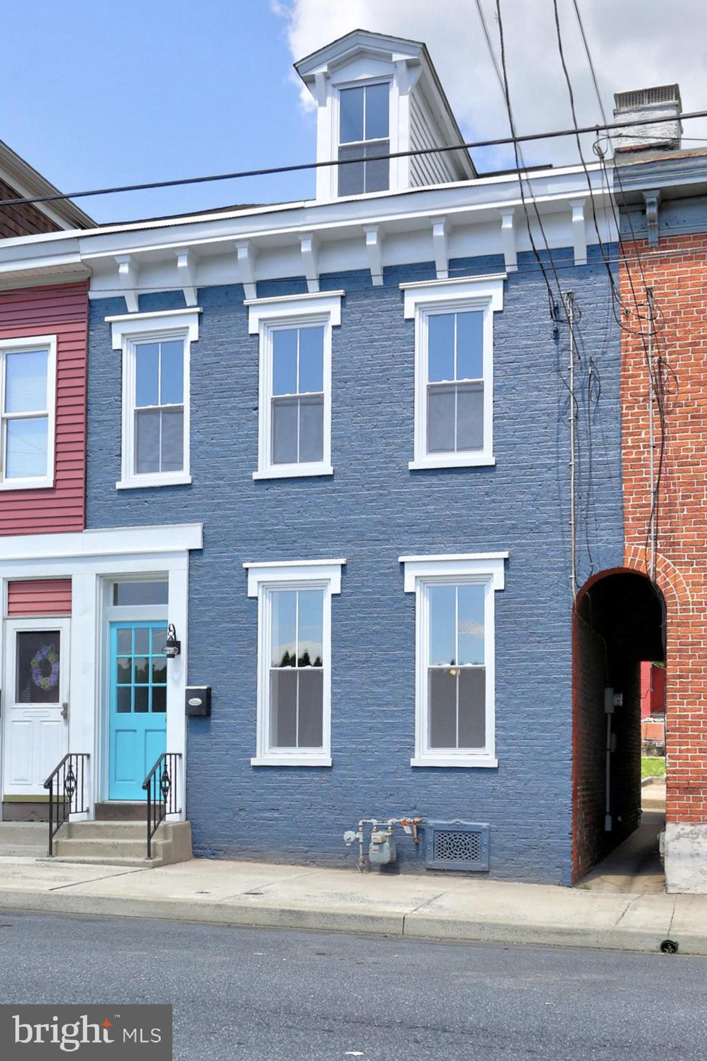 COLUMBIA - Residential