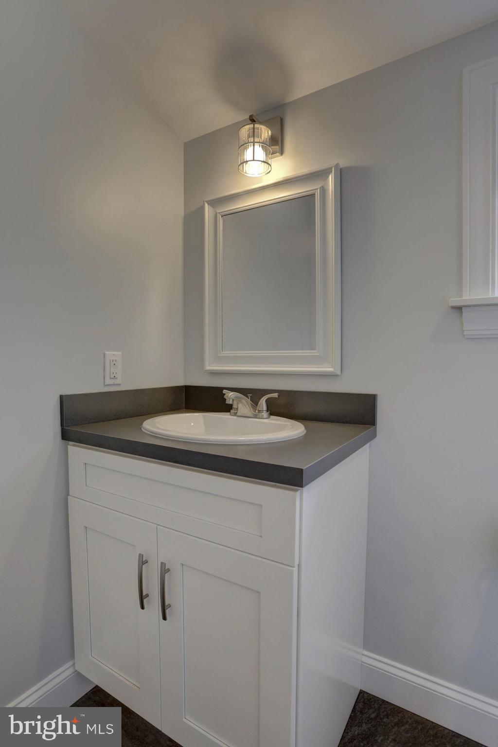 COLUMBIA - Residential