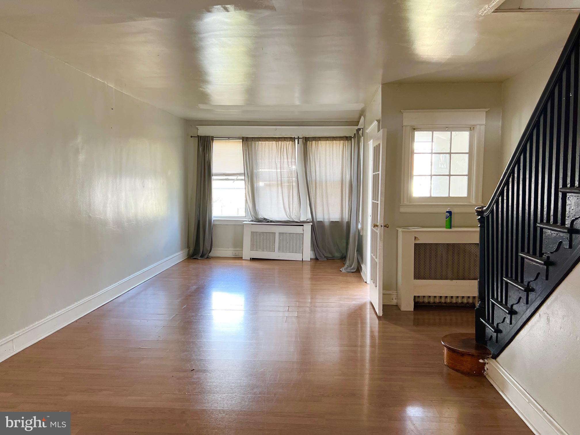 PHILADELPHIA (NORTHEAST) - Residential