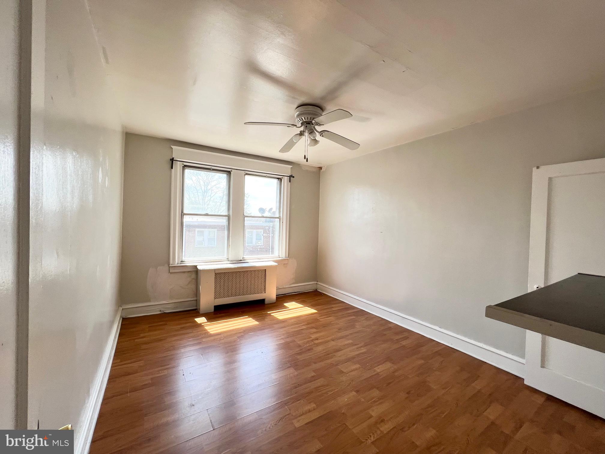 PHILADELPHIA (NORTHEAST) - Residential