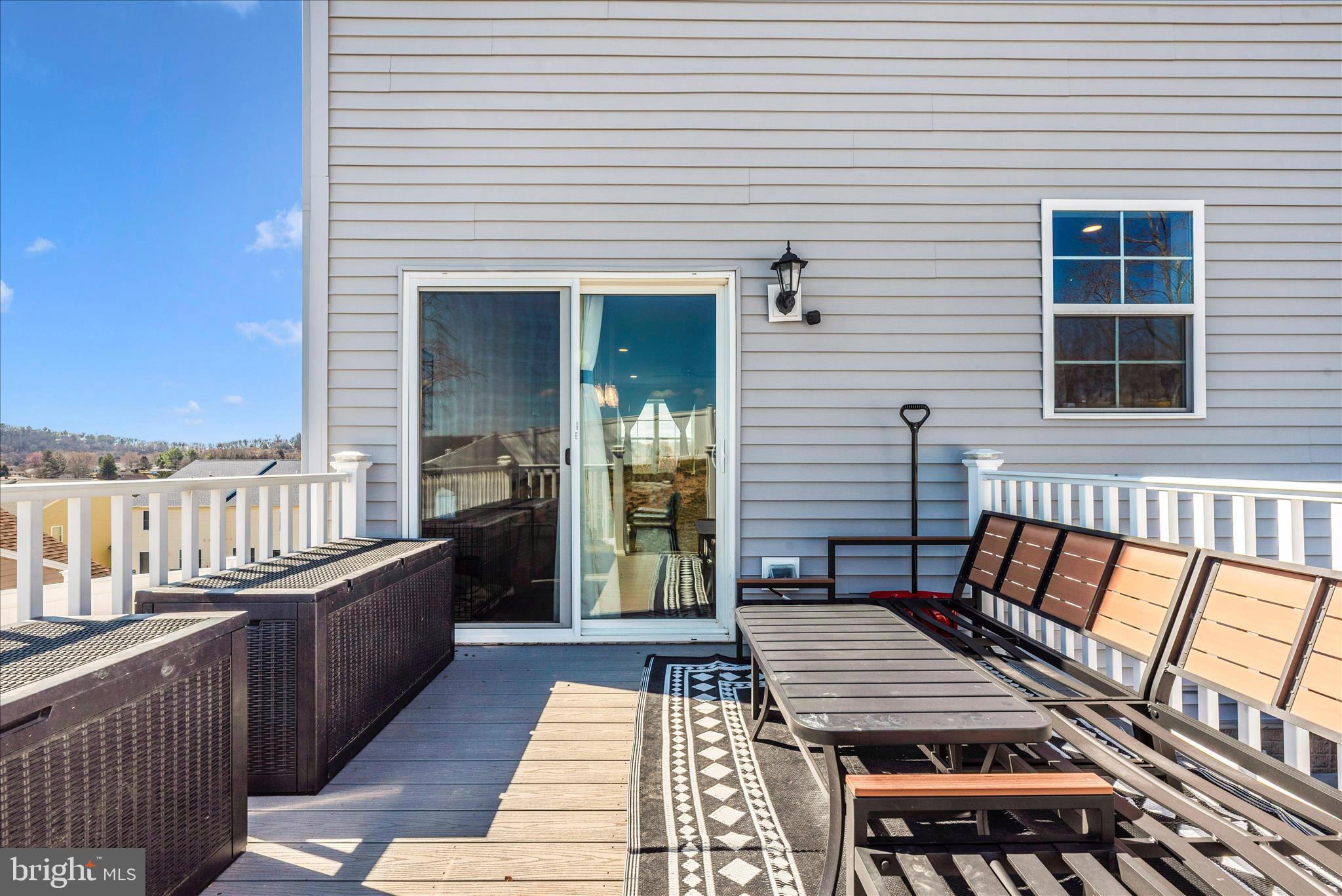 FARMSPRING ESTATES - Residential