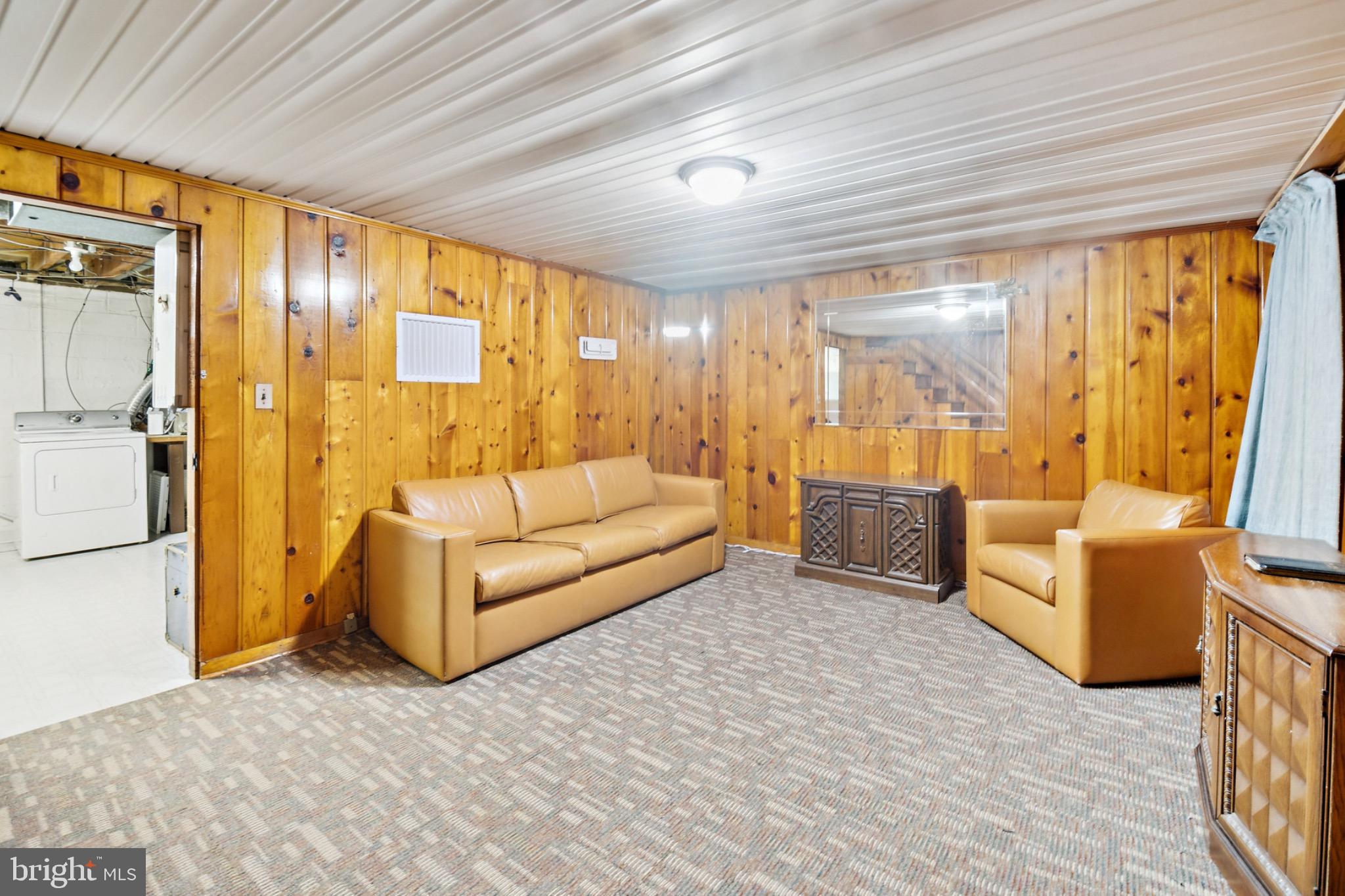 CHARLESMONT - Residential