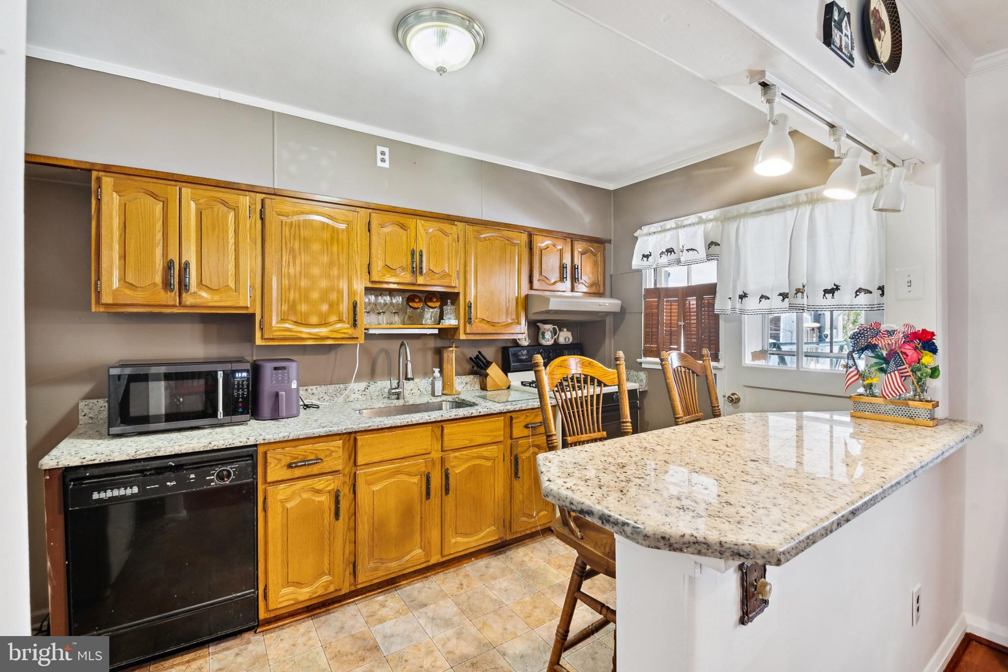 CHARLESMONT - Residential