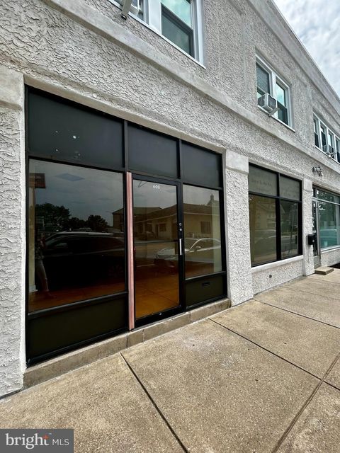 658 W LANCASTER AVENUE BRYN MAWR PA 19010