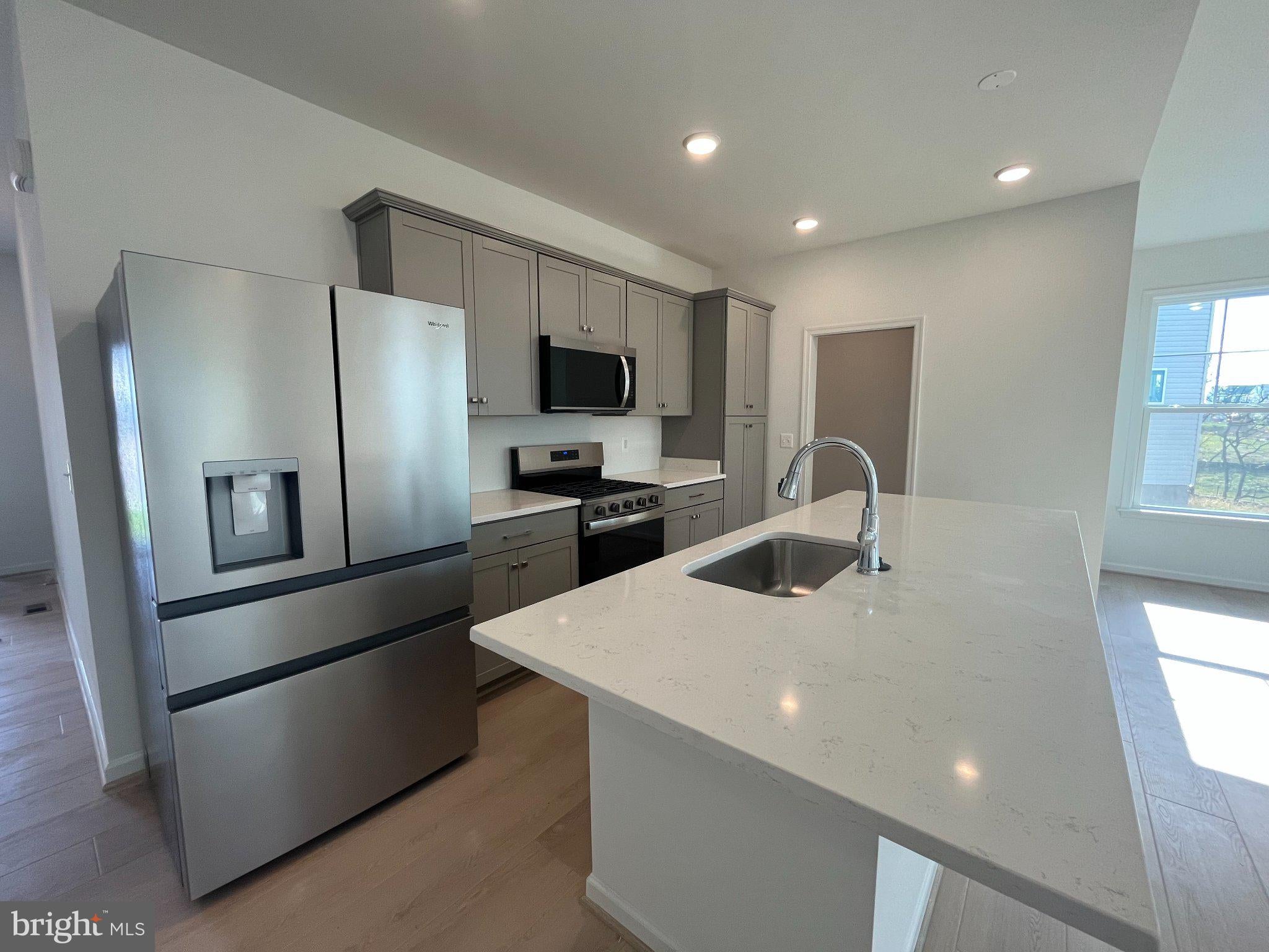 104 SCOTCH BONNET DRIVE