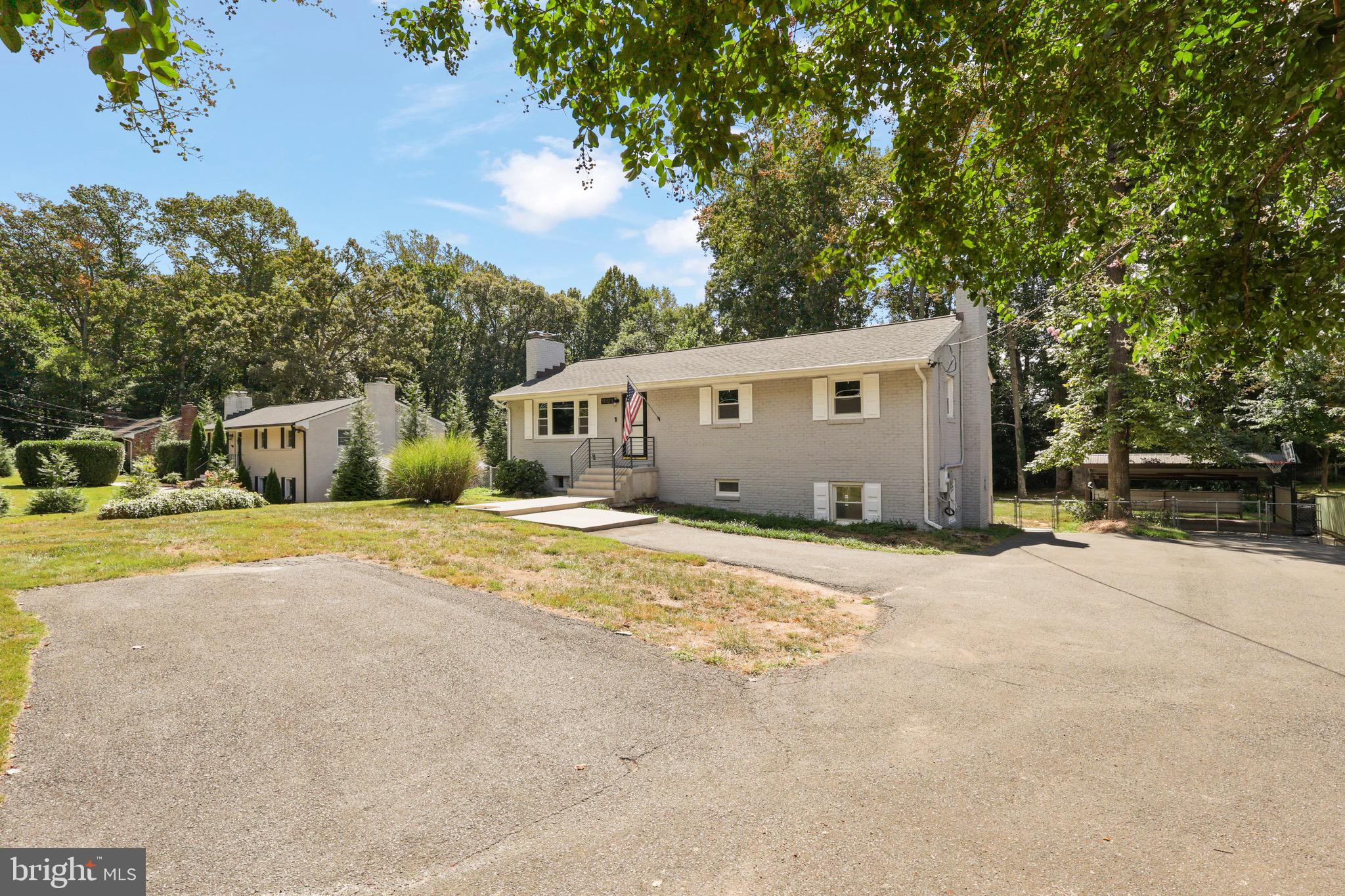 11929 WAPLES MILL ROAD
