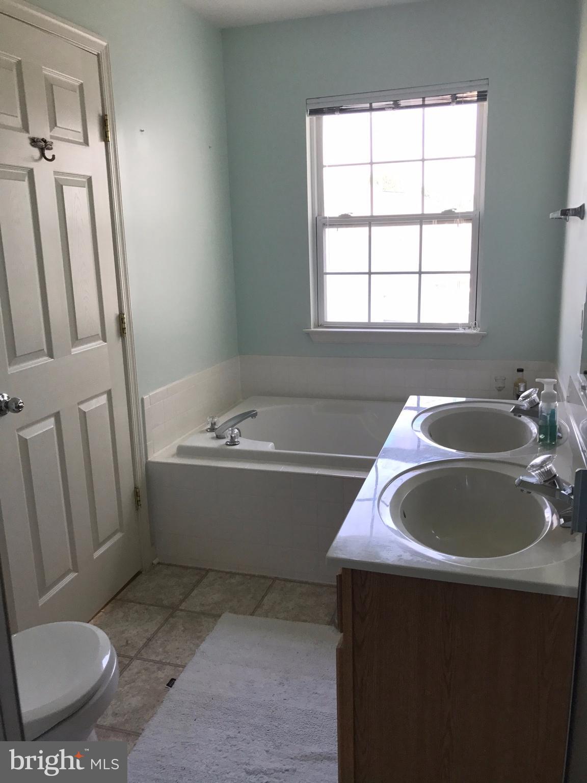 SOUTHLAKE AT MONTCLAIR - Residential