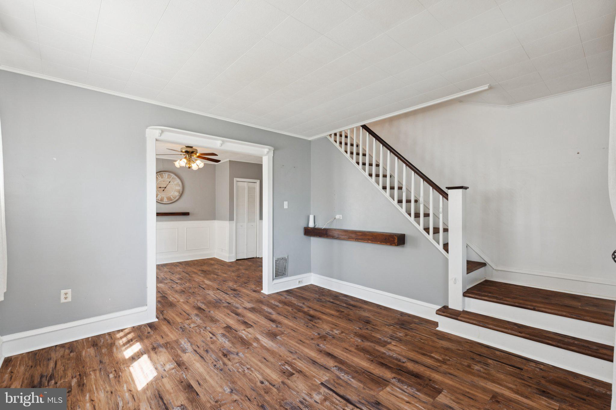 FOX CHASE - Residential