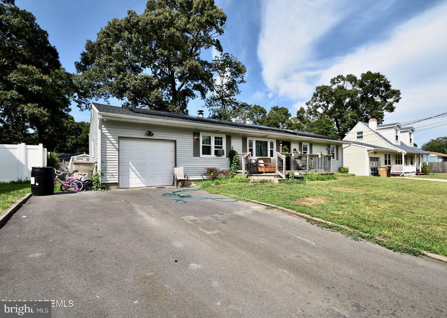 43 HARBORAGE AVENUE