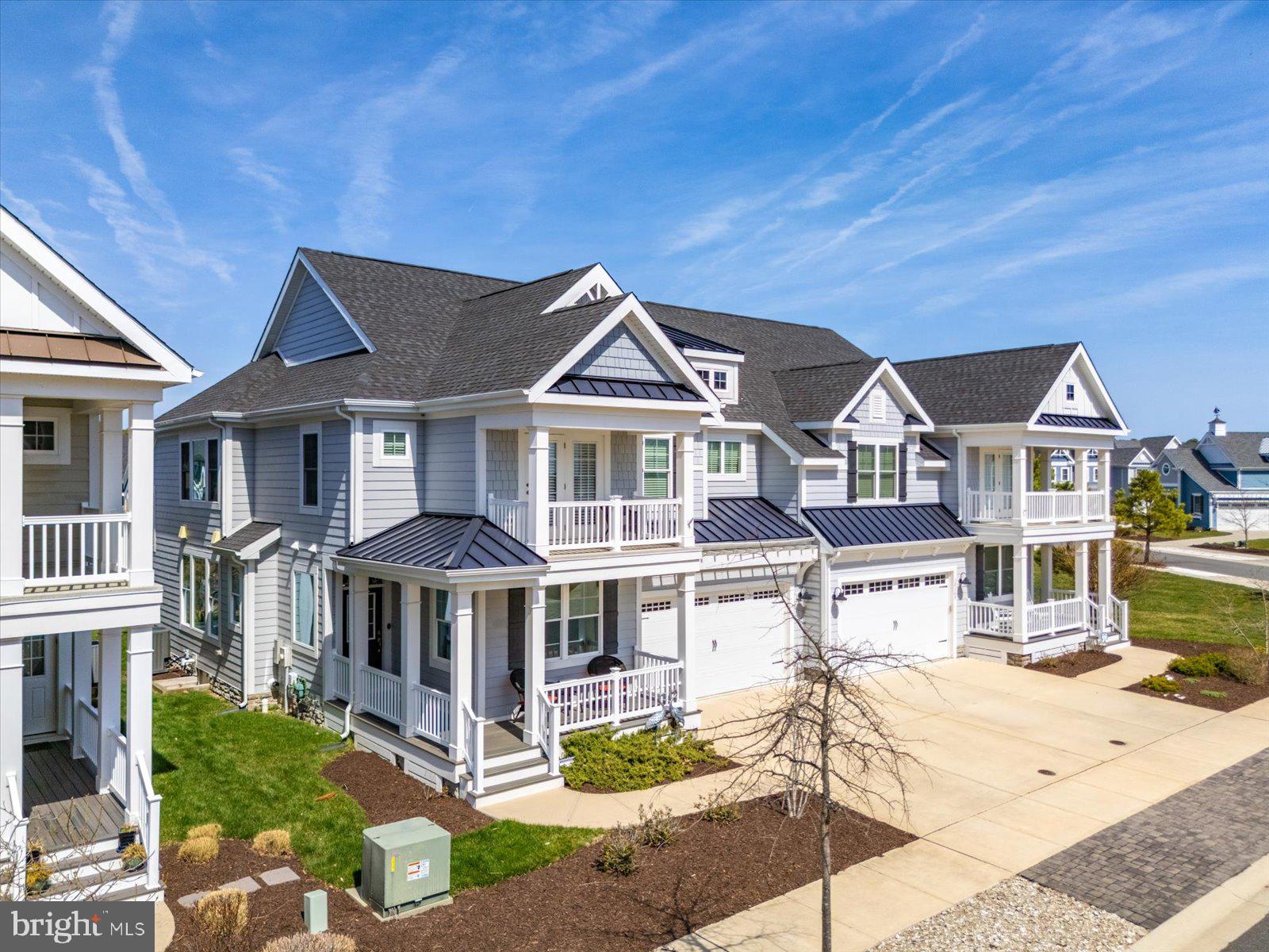 30361 SEA WATCH WALK