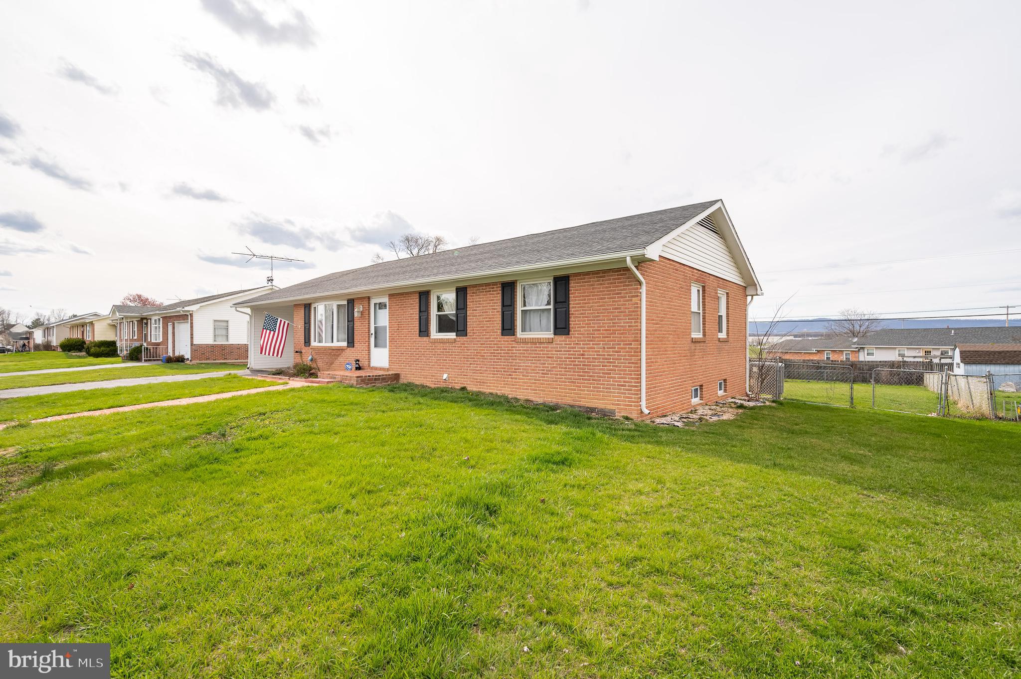 HILLCREST HEIGHTS - Residential