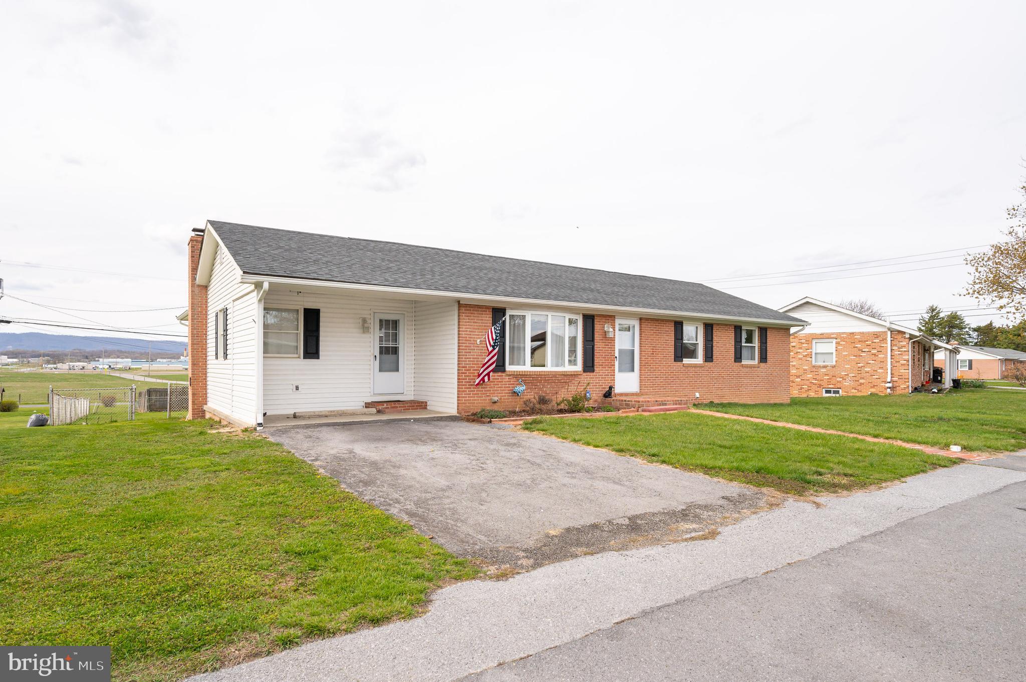 HILLCREST HEIGHTS - Residential