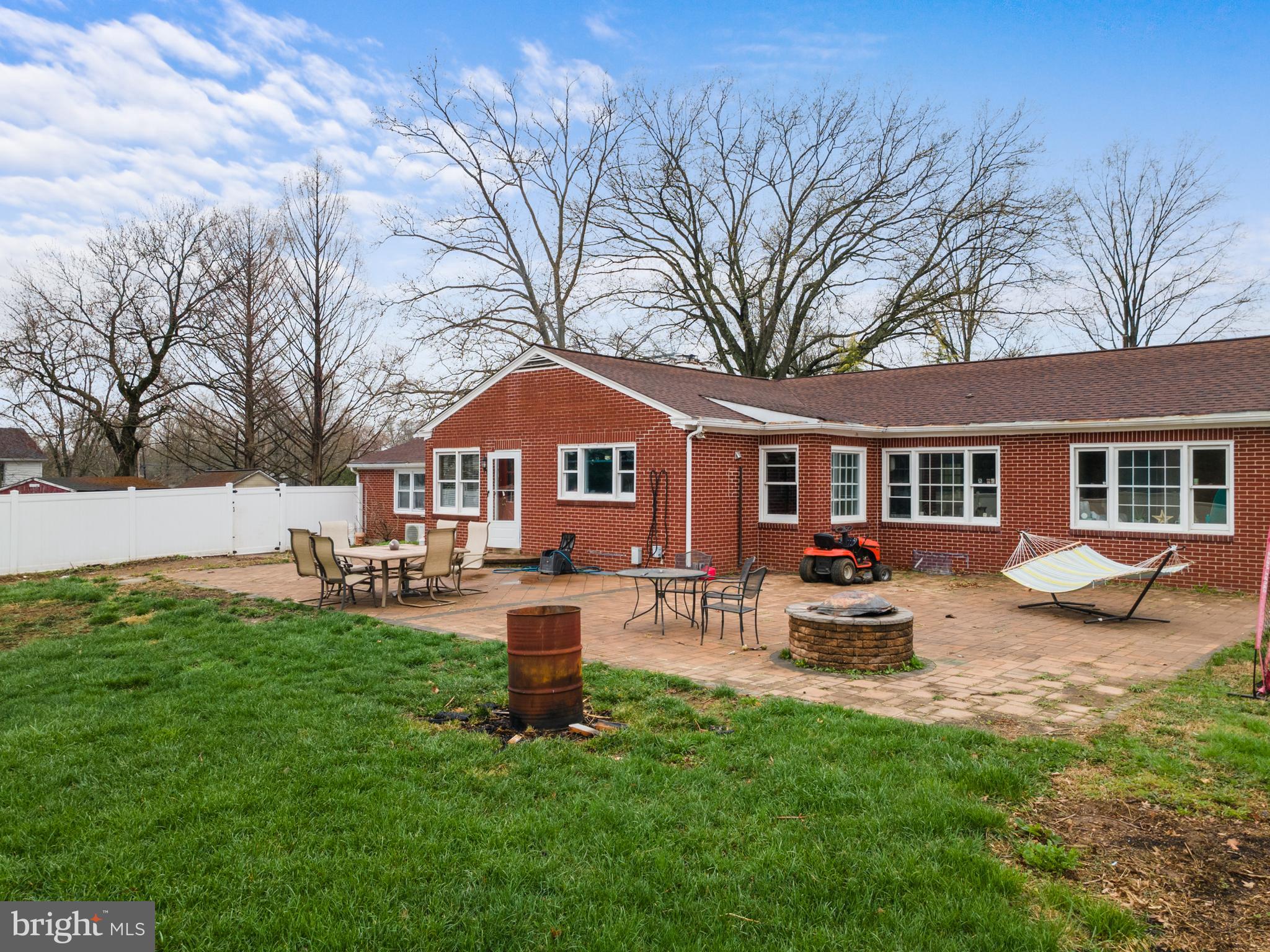 HAVERFORD CROSSING - Commercial Sale