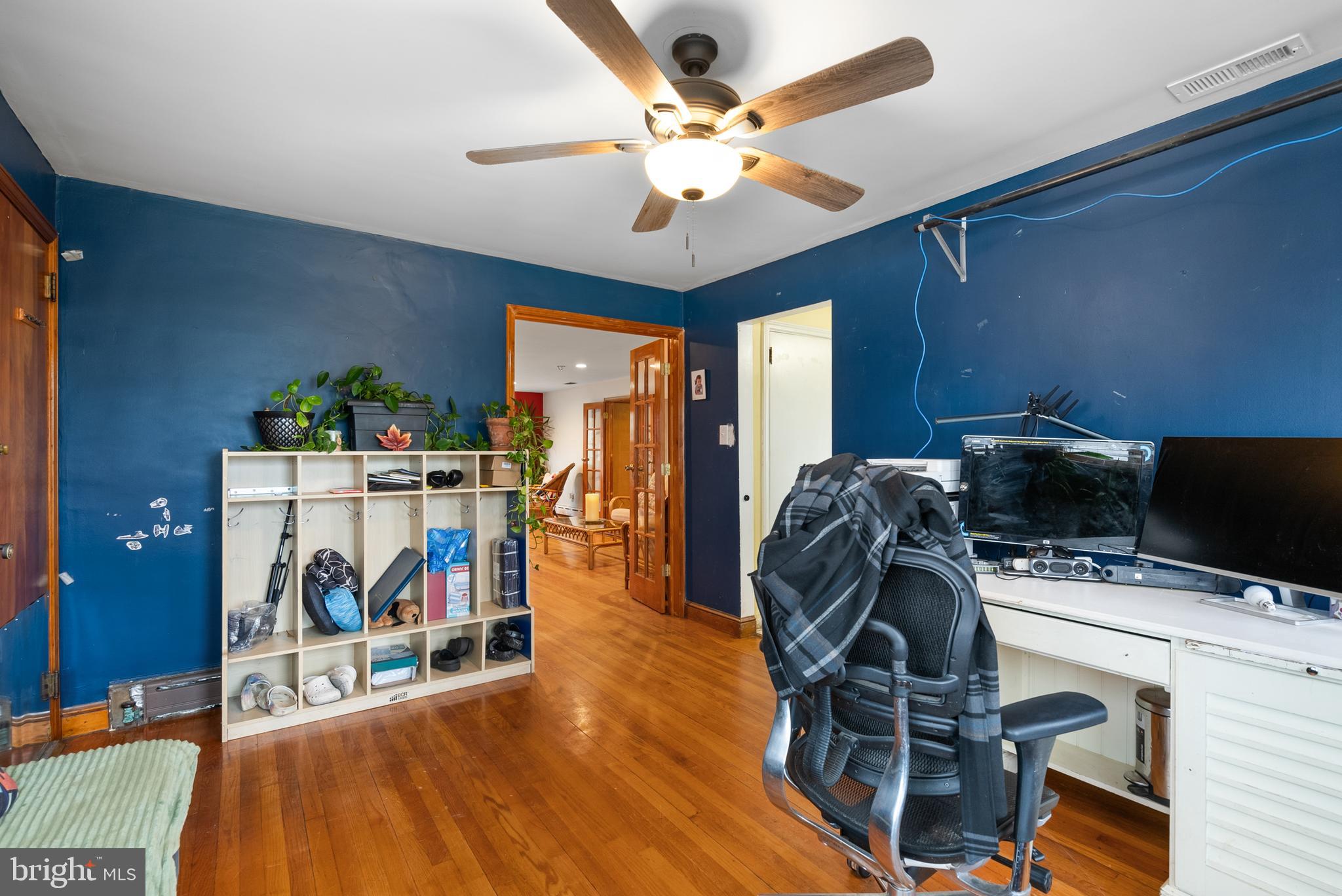 HAVERFORD CROSSING - Commercial Sale