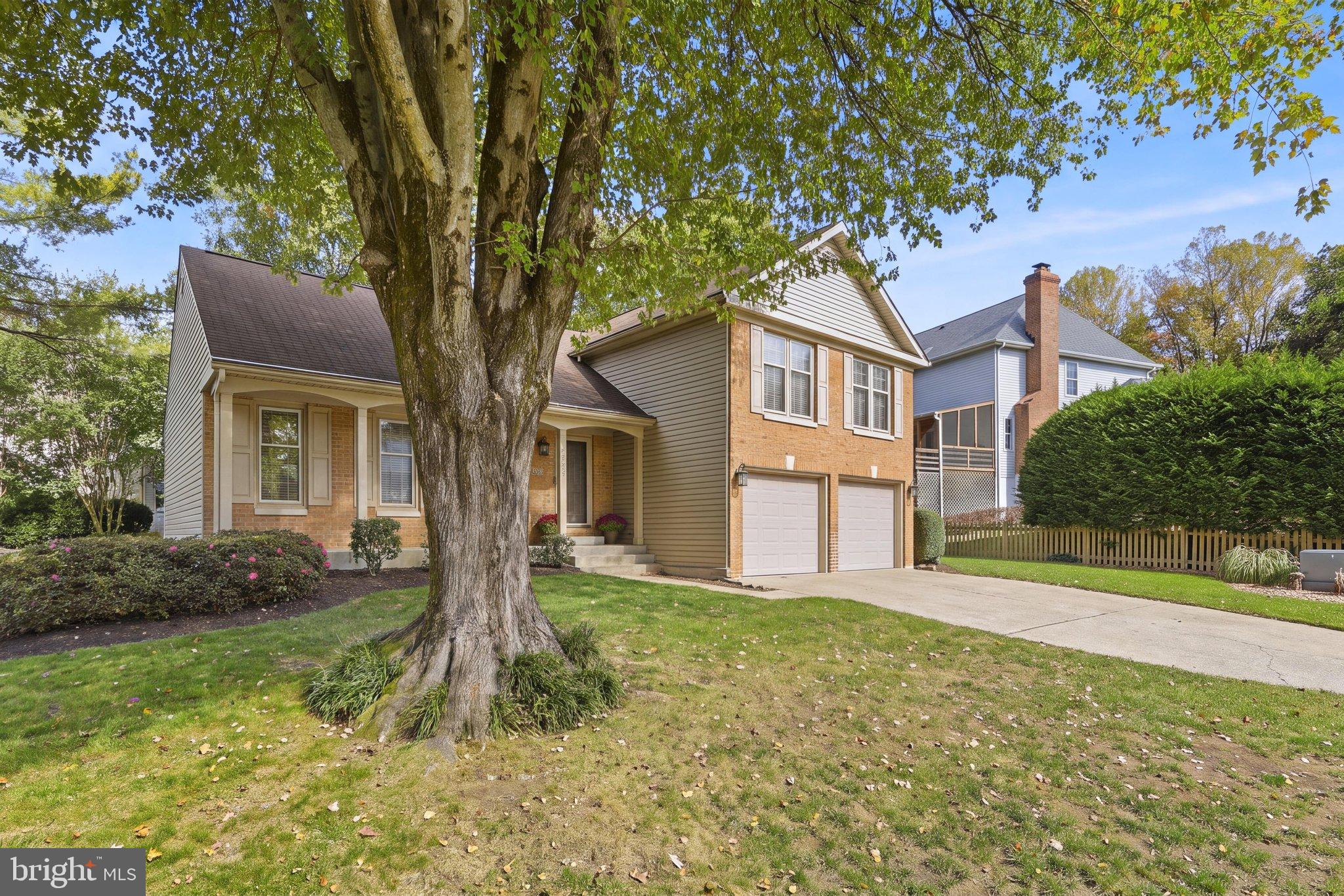 9302 JANPHIL LANE