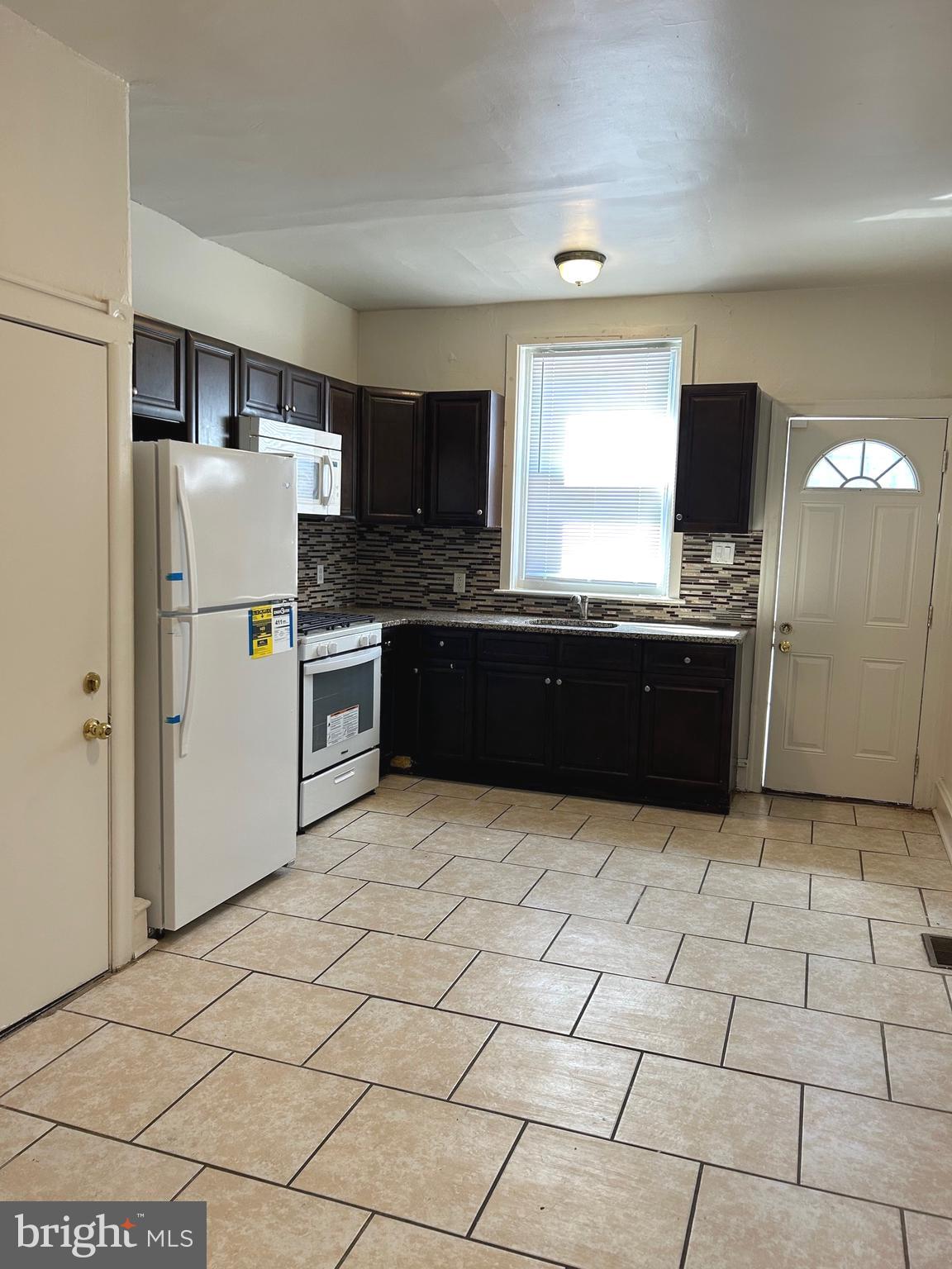 COBBS CREEK - Residential Lease