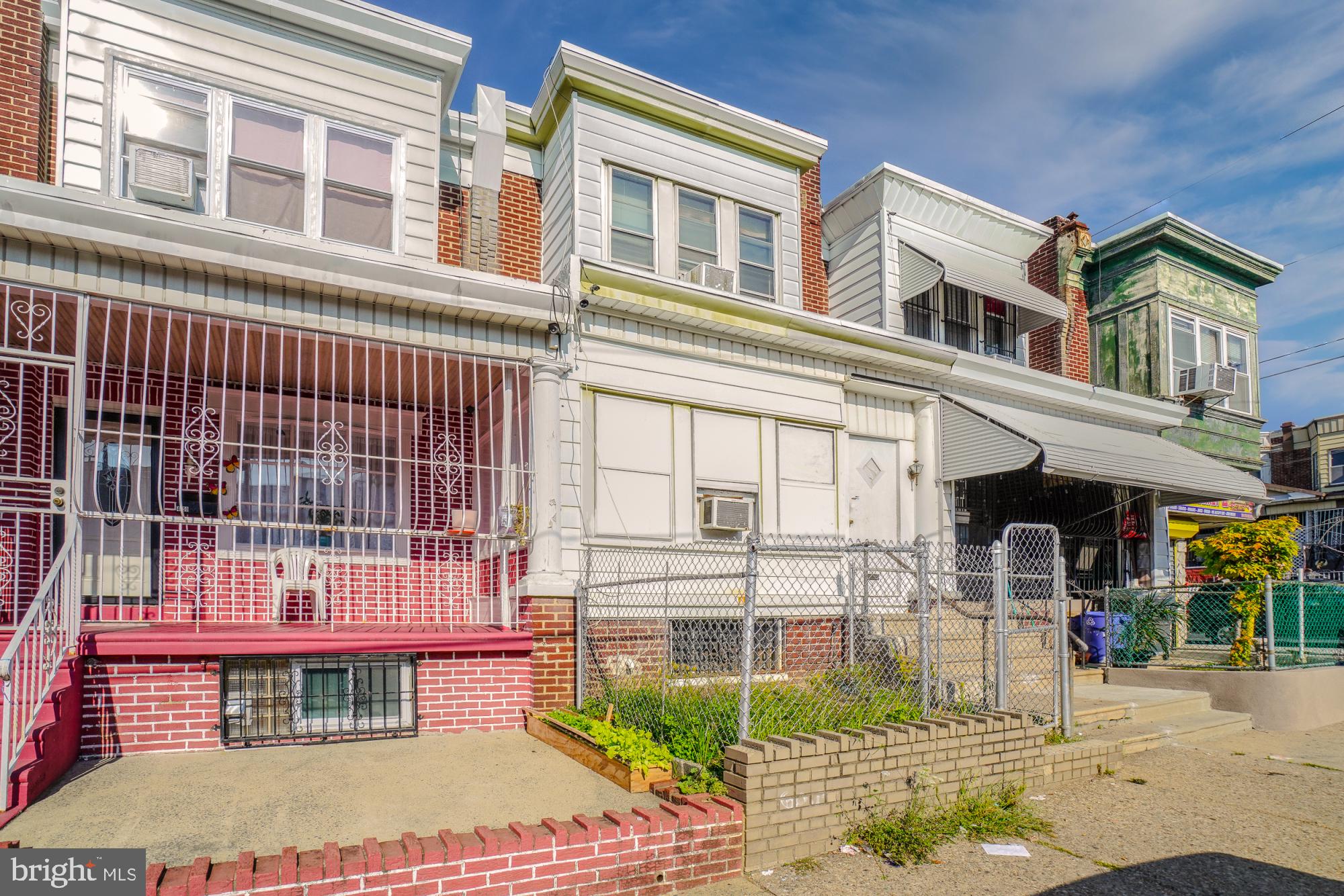 OLNEY (EAST) - Residential